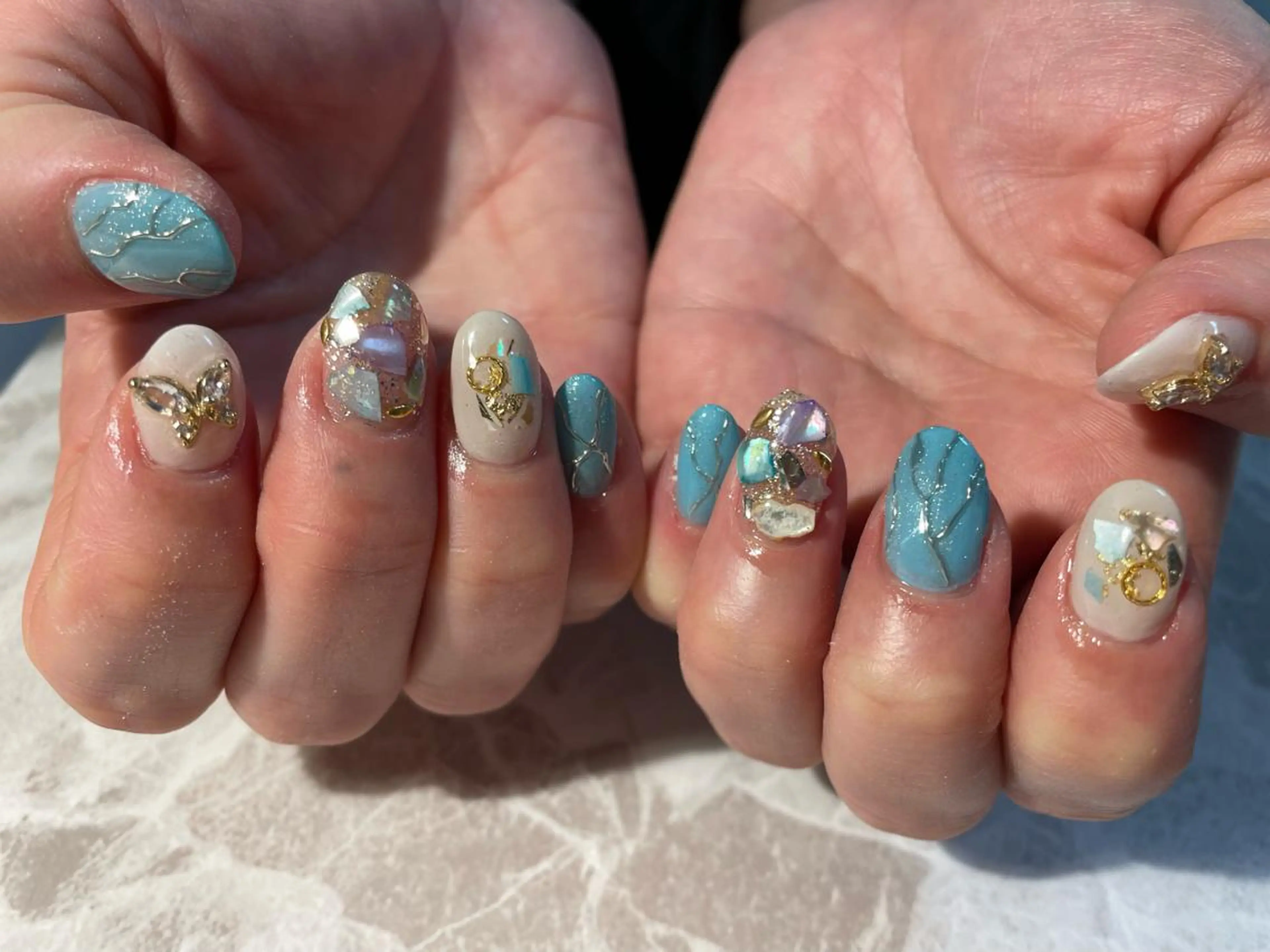 ネイル ハンドネイル Roi〈ロワ〉 Minakoのネイルデザイン