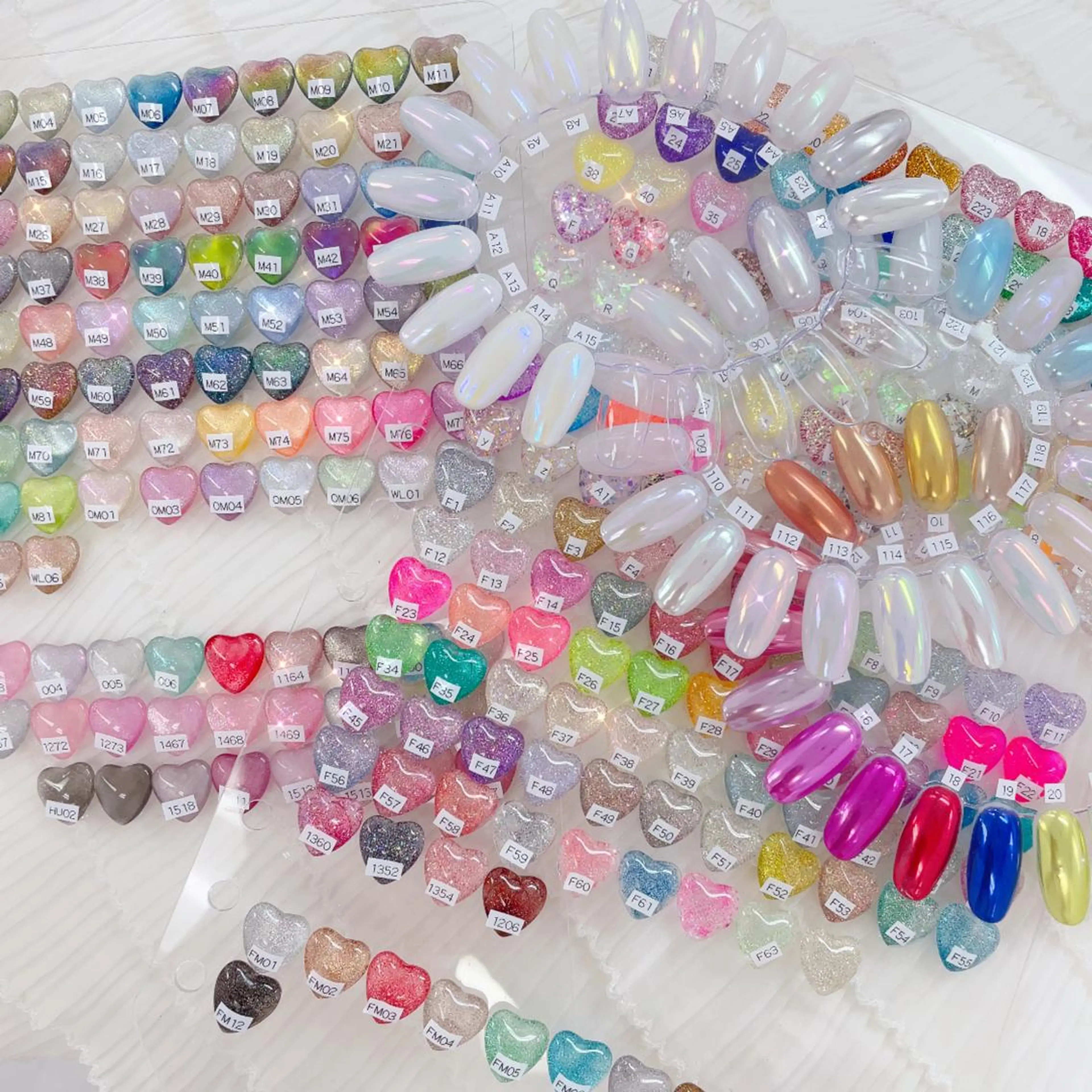 オフなし ハンド マグネット、ミラー、フラッシュ🦄の写真