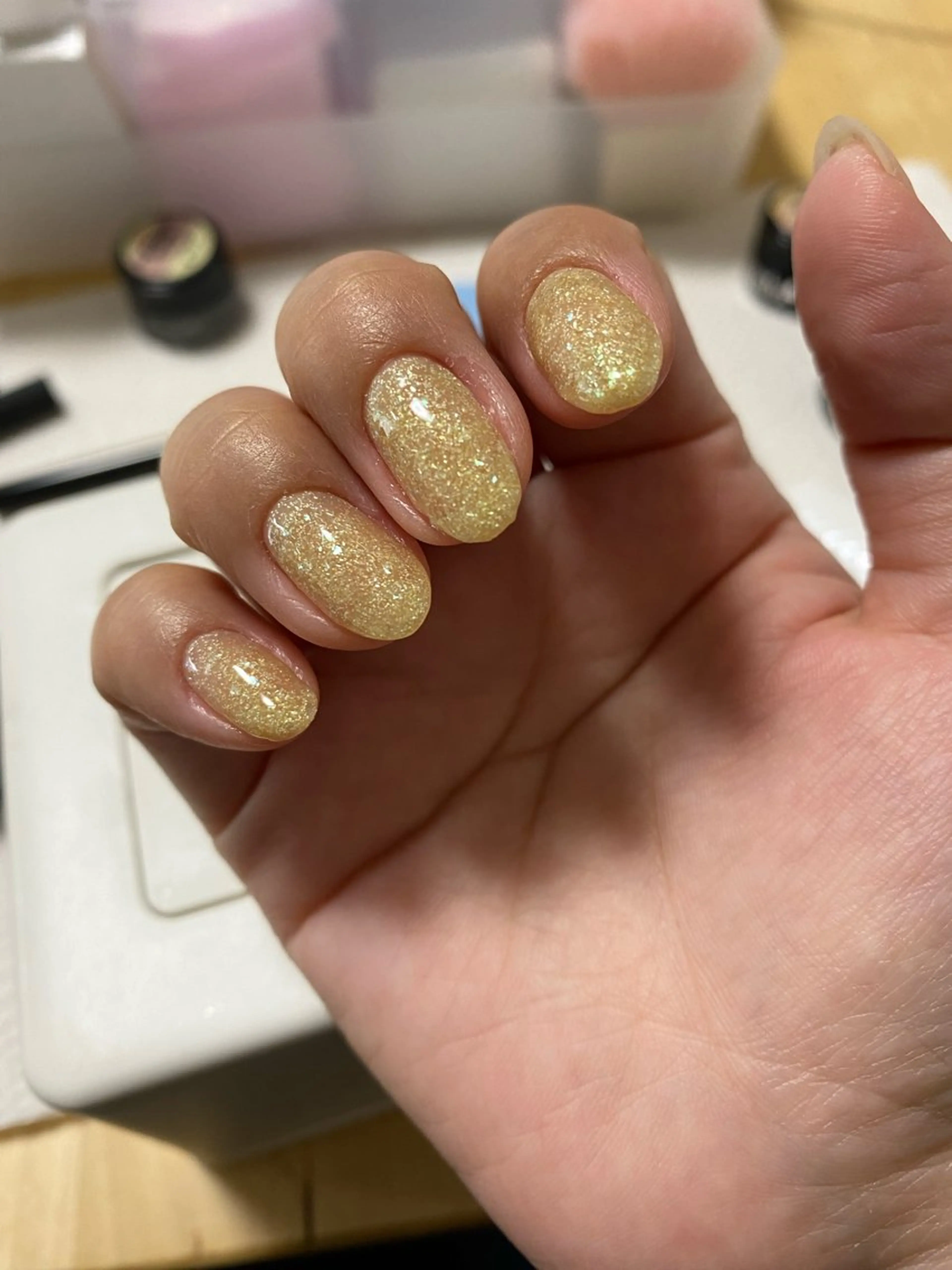 ネイル 黄色 ハンドネイル Honda Kaoriのネイルデザイン