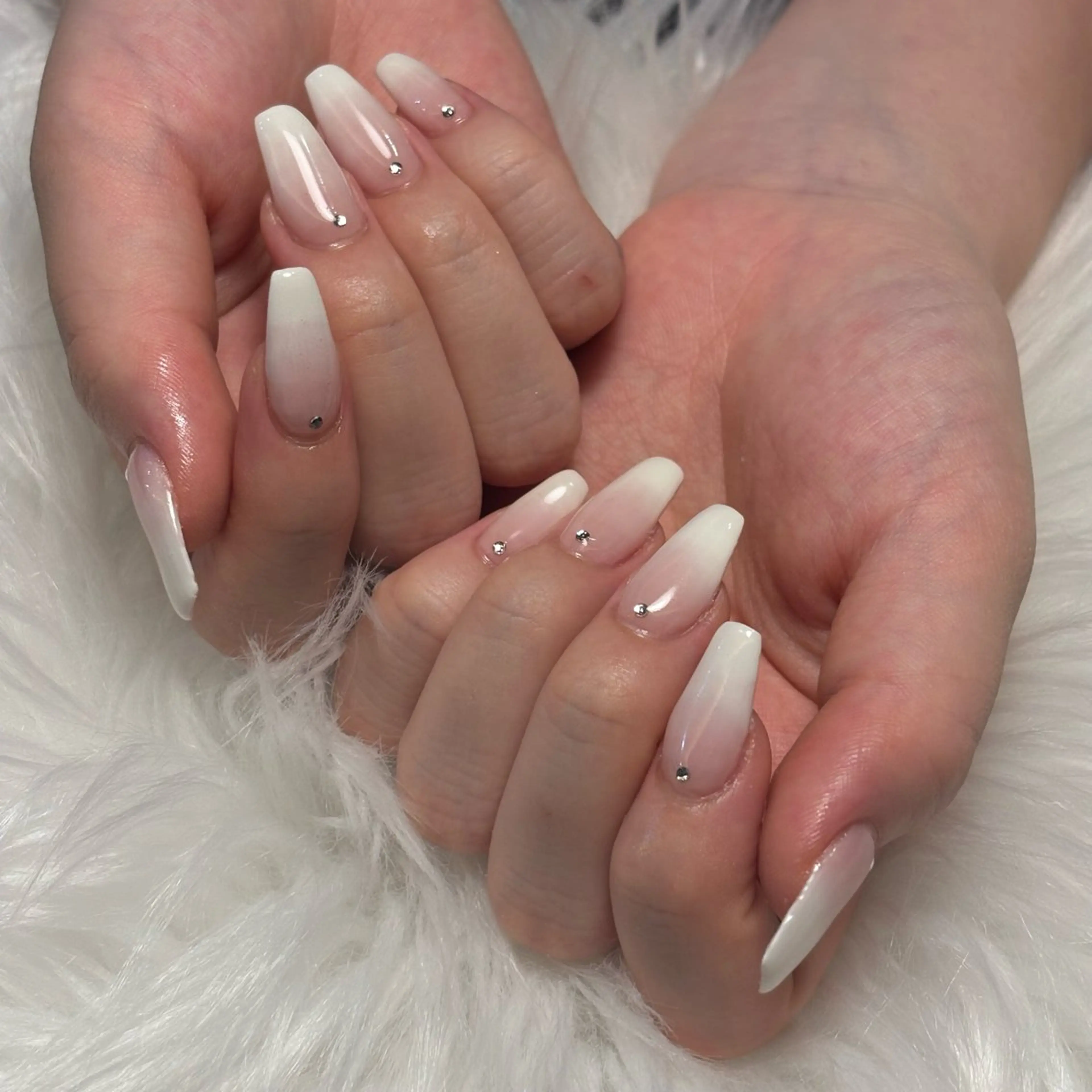 グラデーションネイル🌈【オフ込み】の写真