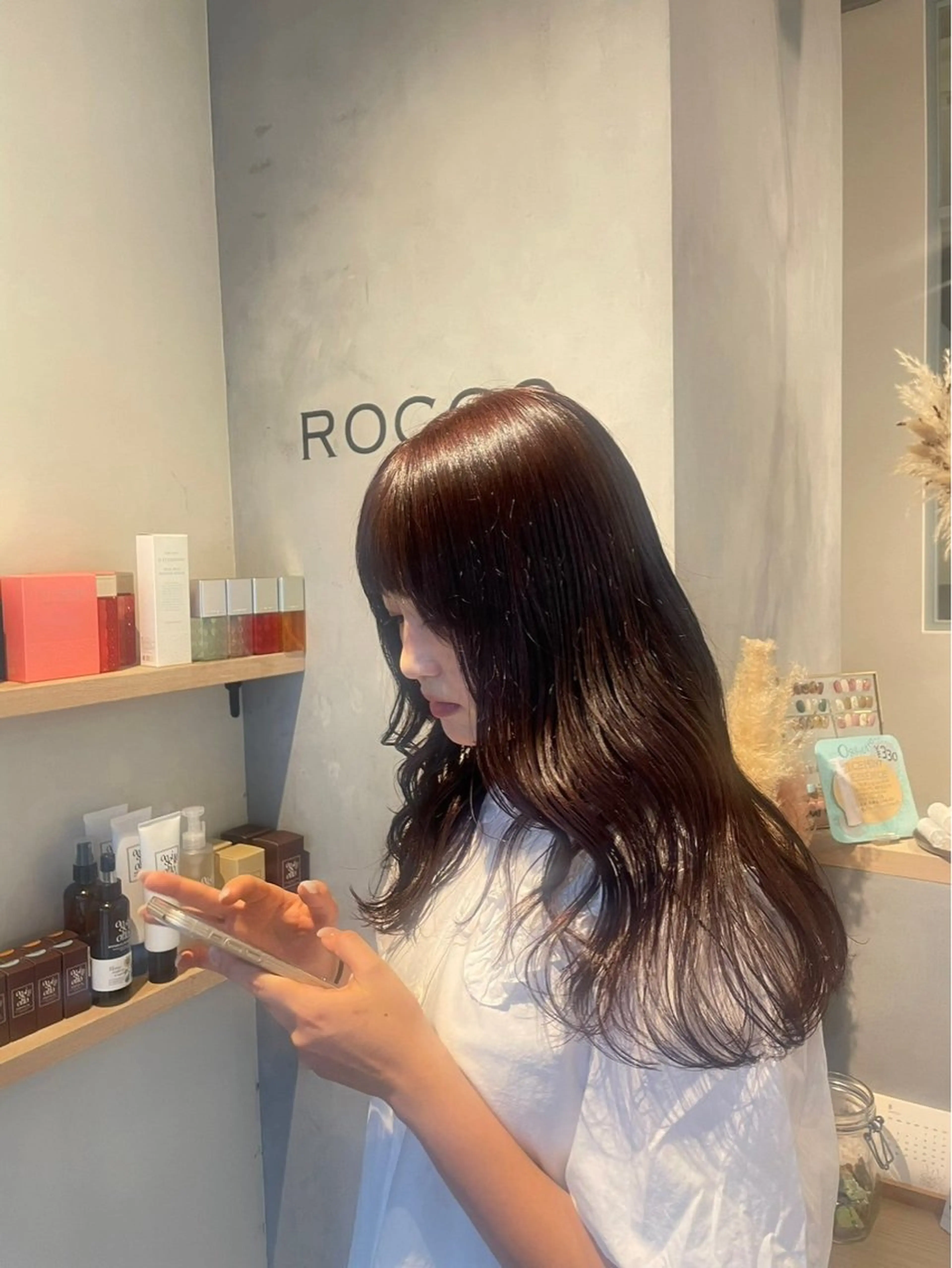 ロング ヘアカラー トリートメント アイナ ROCCOのヘアスタイル