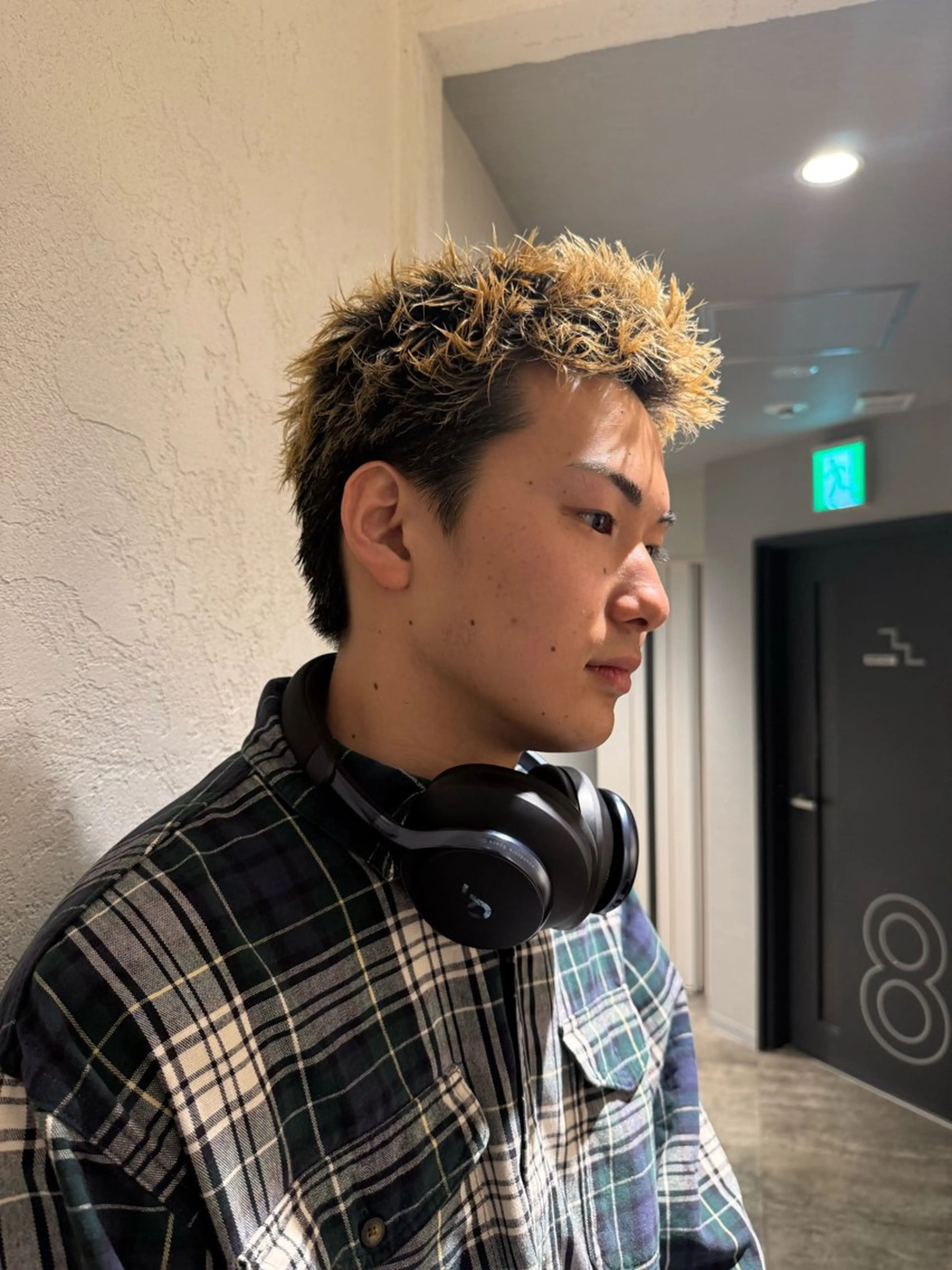 ショート パーマ メンズ メンズブリーチ メンズパーマ メンズショート ショートヘア カット パーマ heavenly by HAVANA新宿所属・メンズショート/ピン パーマ/新宿/フウガのヘアスタイル