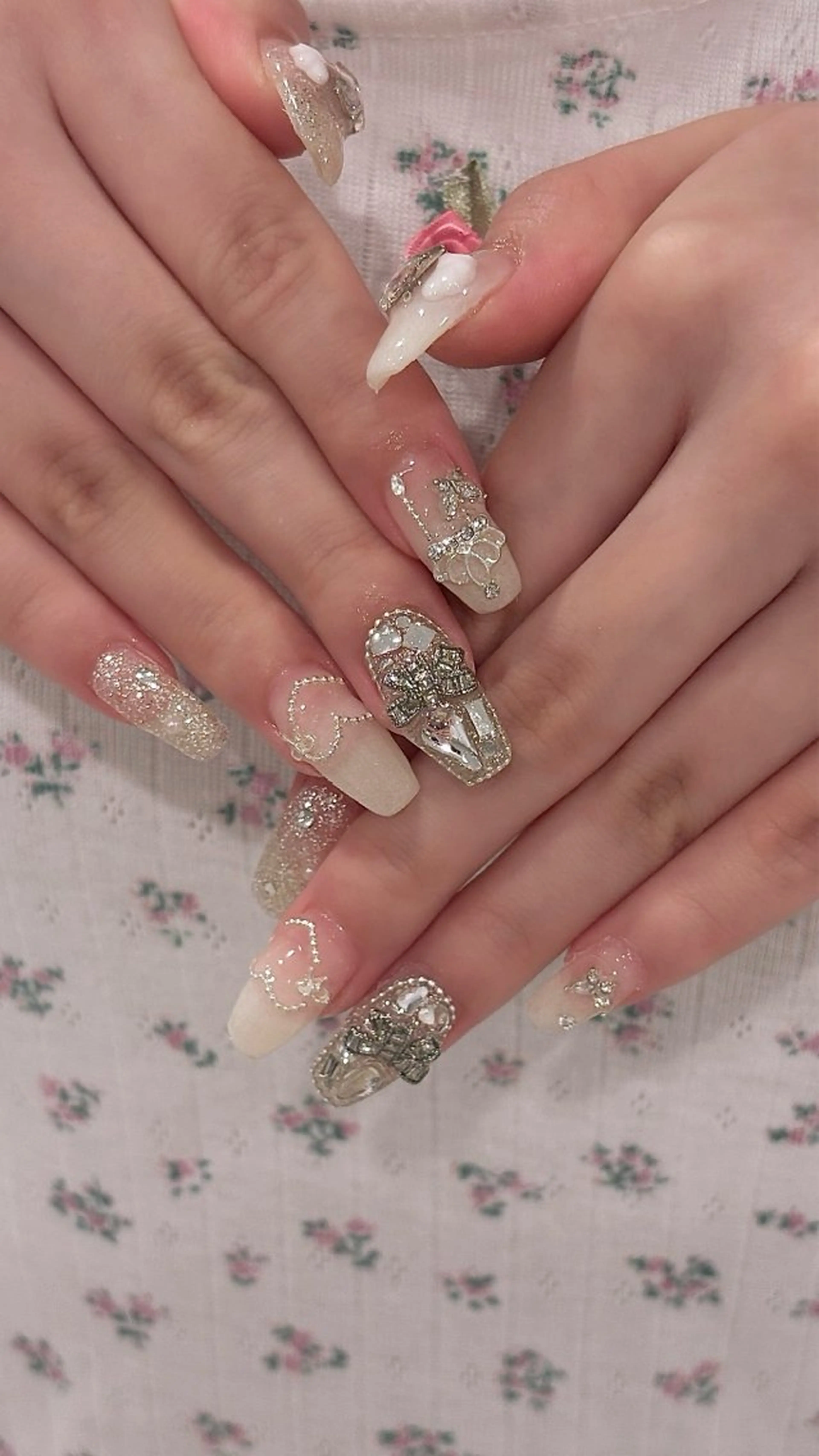 ネイル 名古屋ワンホンネイル 沙理亜のネイルデザイン