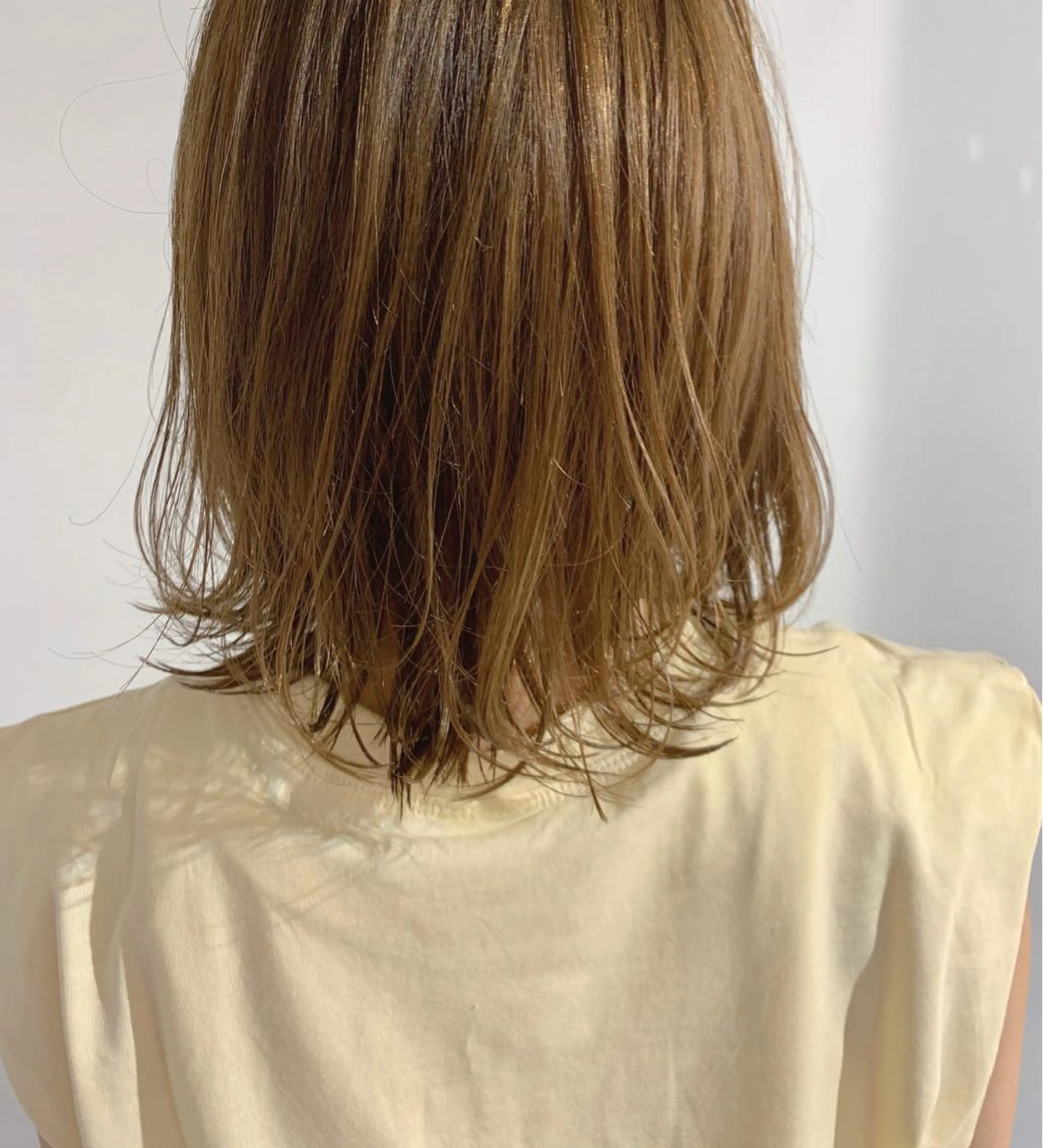 ミディアム 田中 未澪のヘアスタイル