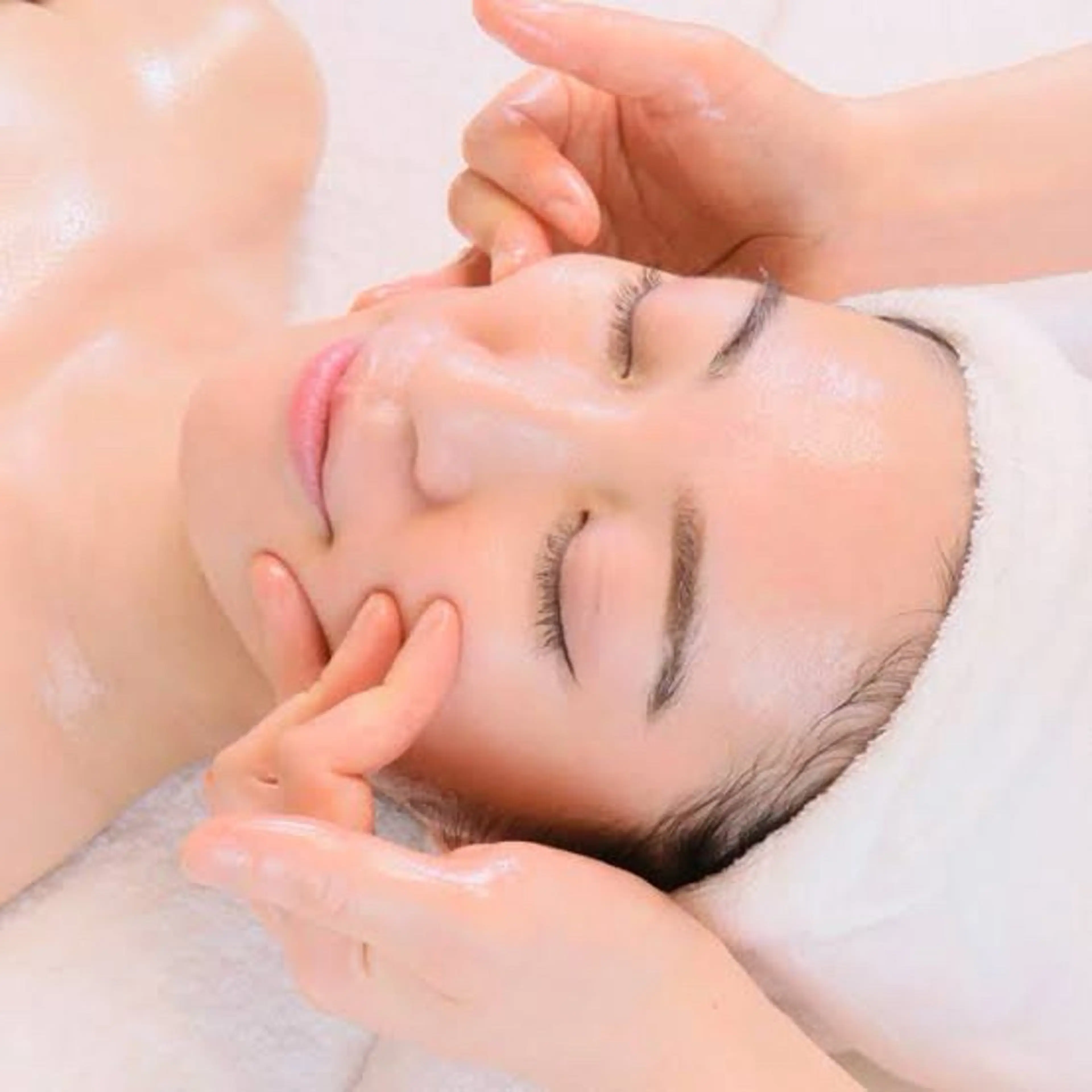 フェイシャルエステの写真