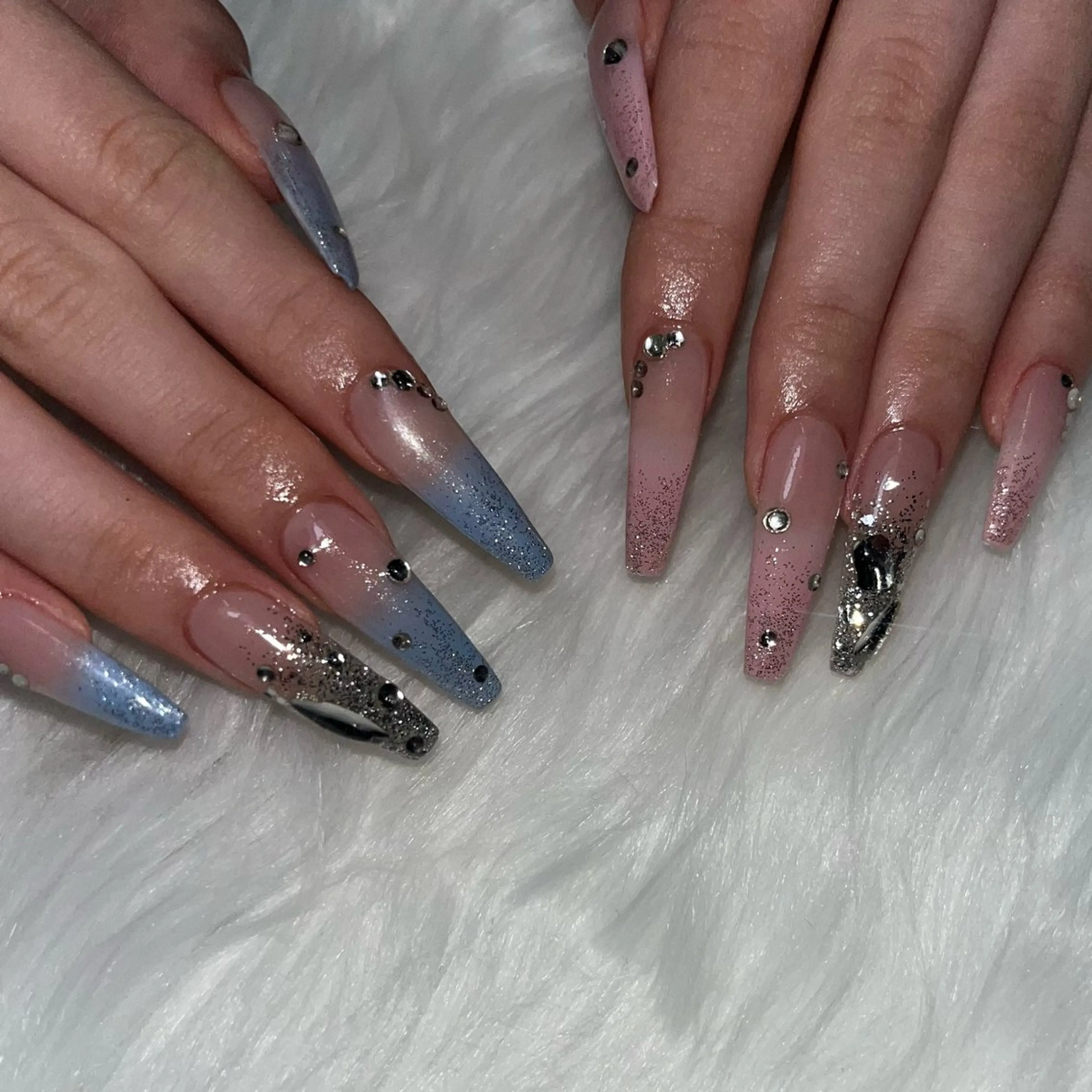 ネイル ハンドネイル limo/ kotomiのネイルデザイン