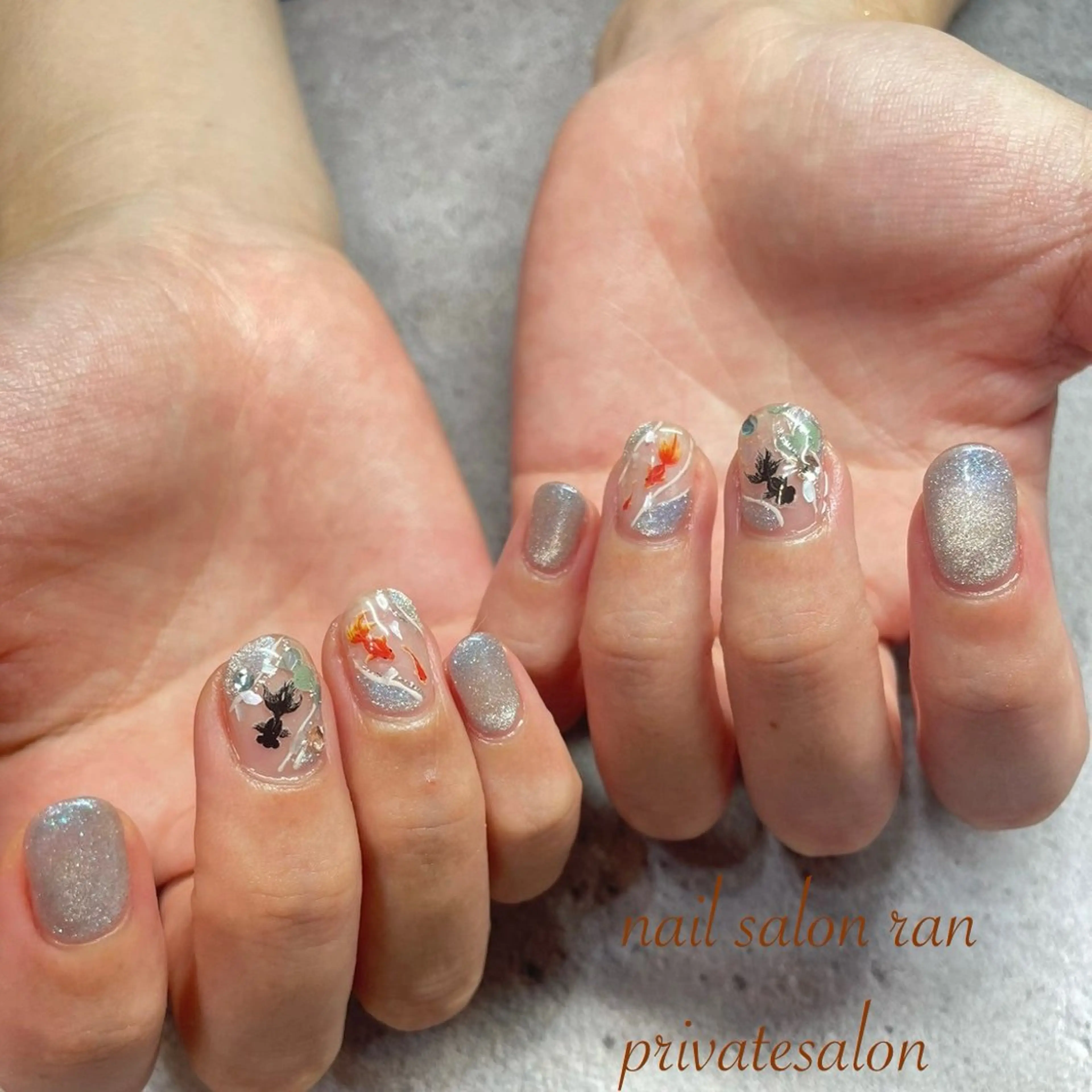 ネイル キラキラネイル マグネットネイル nailsalon ranのネイルデザイン