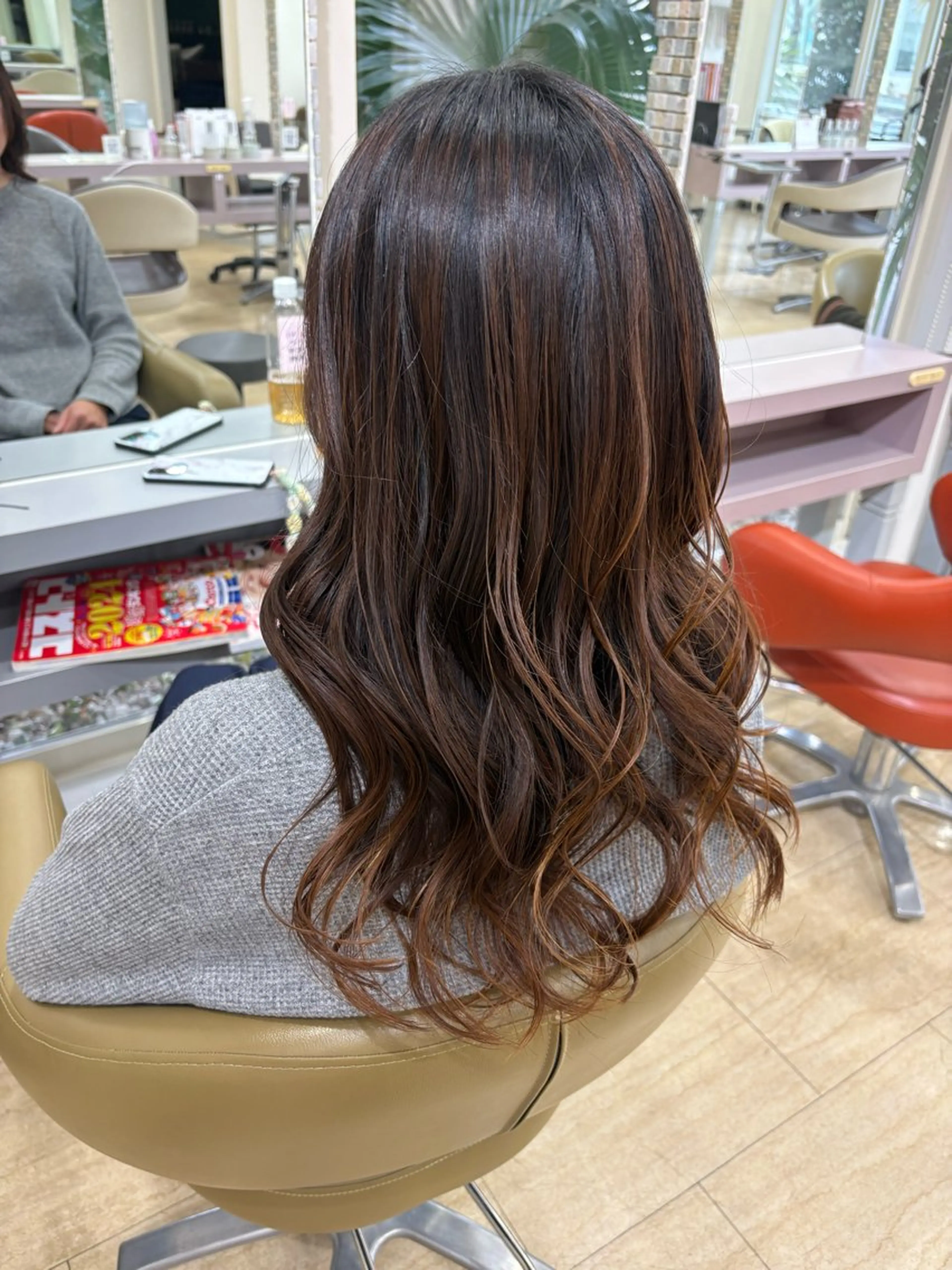 ロング 工藤 彩花のヘアスタイル