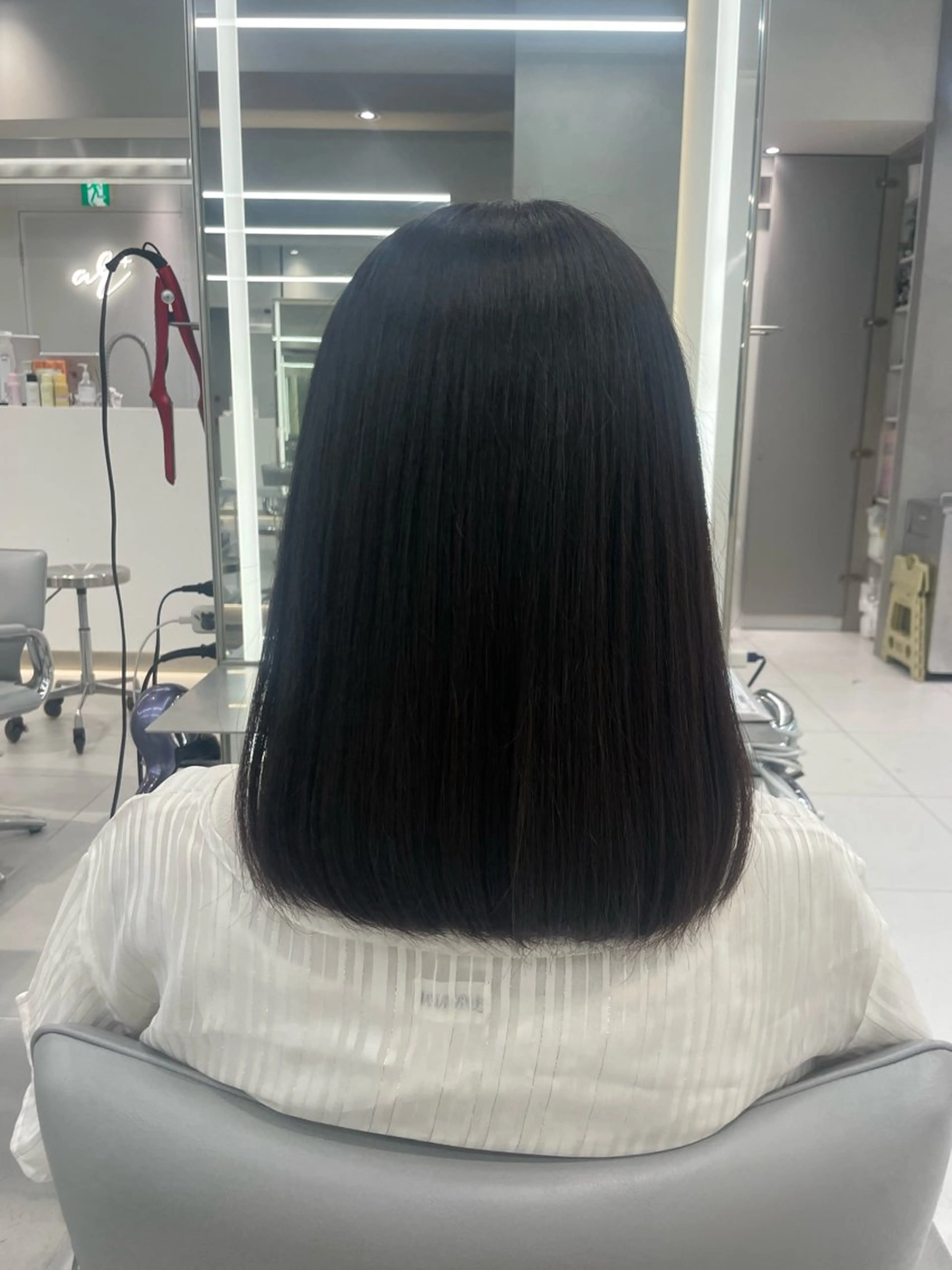 ミディアム ヘアセット🎀耳つぼ 👂💎MONAMIのヘアスタイル