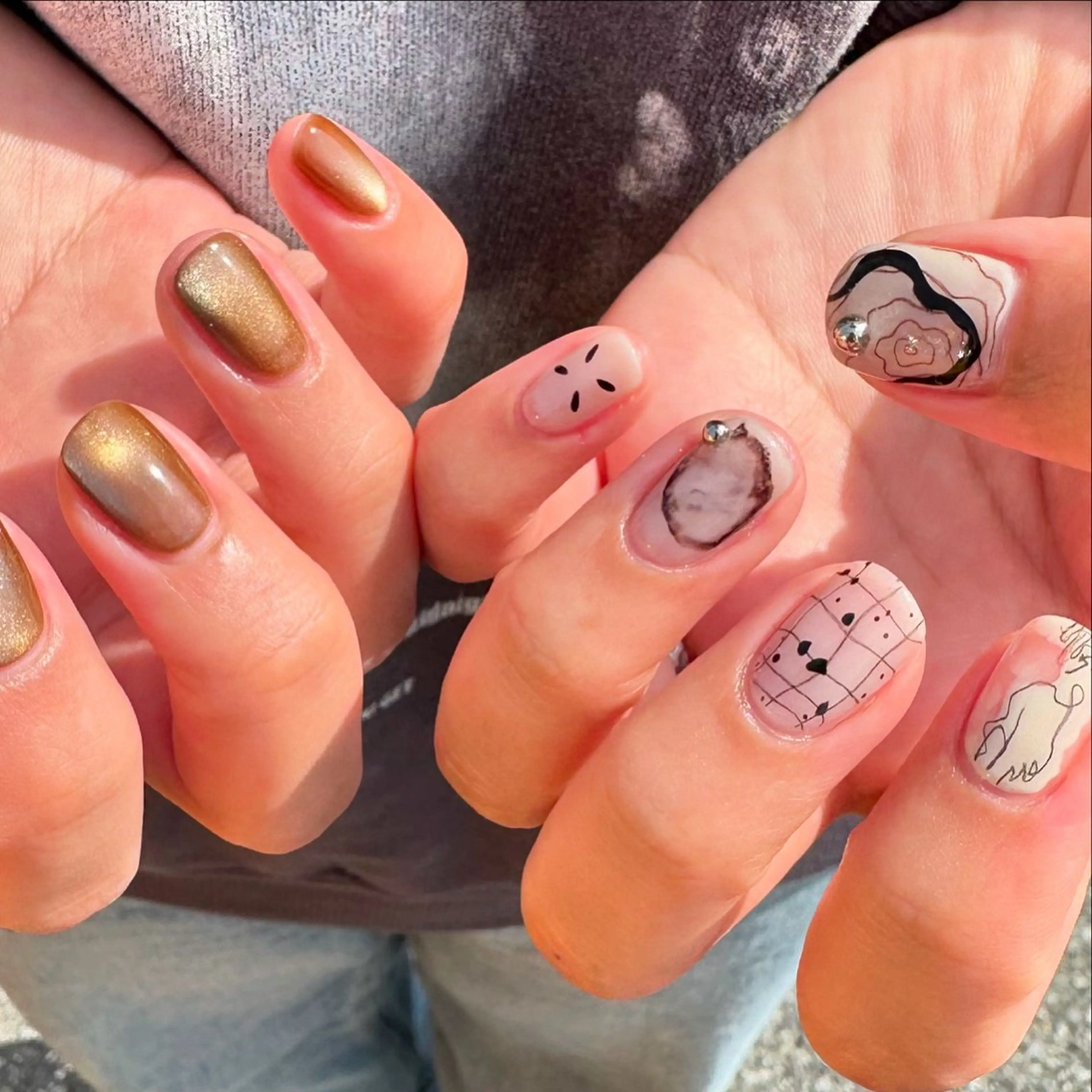 ネイル ハンドネイル 佐藤 穂乃香のネイルデザイン