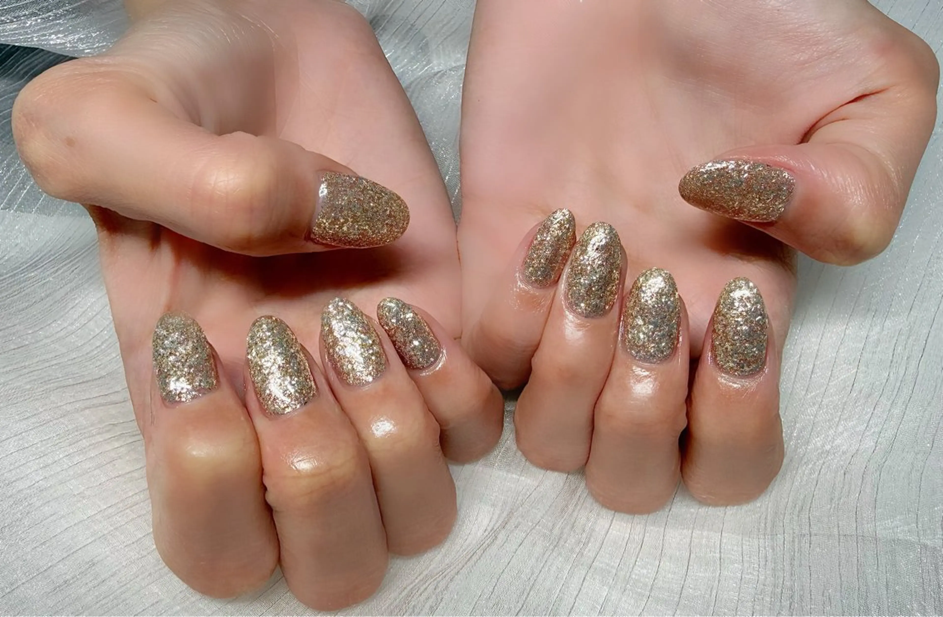 ネイル ゴールド ラメ(グリッター) ワンカラーネイル ☆ yukiのネイルデザイン