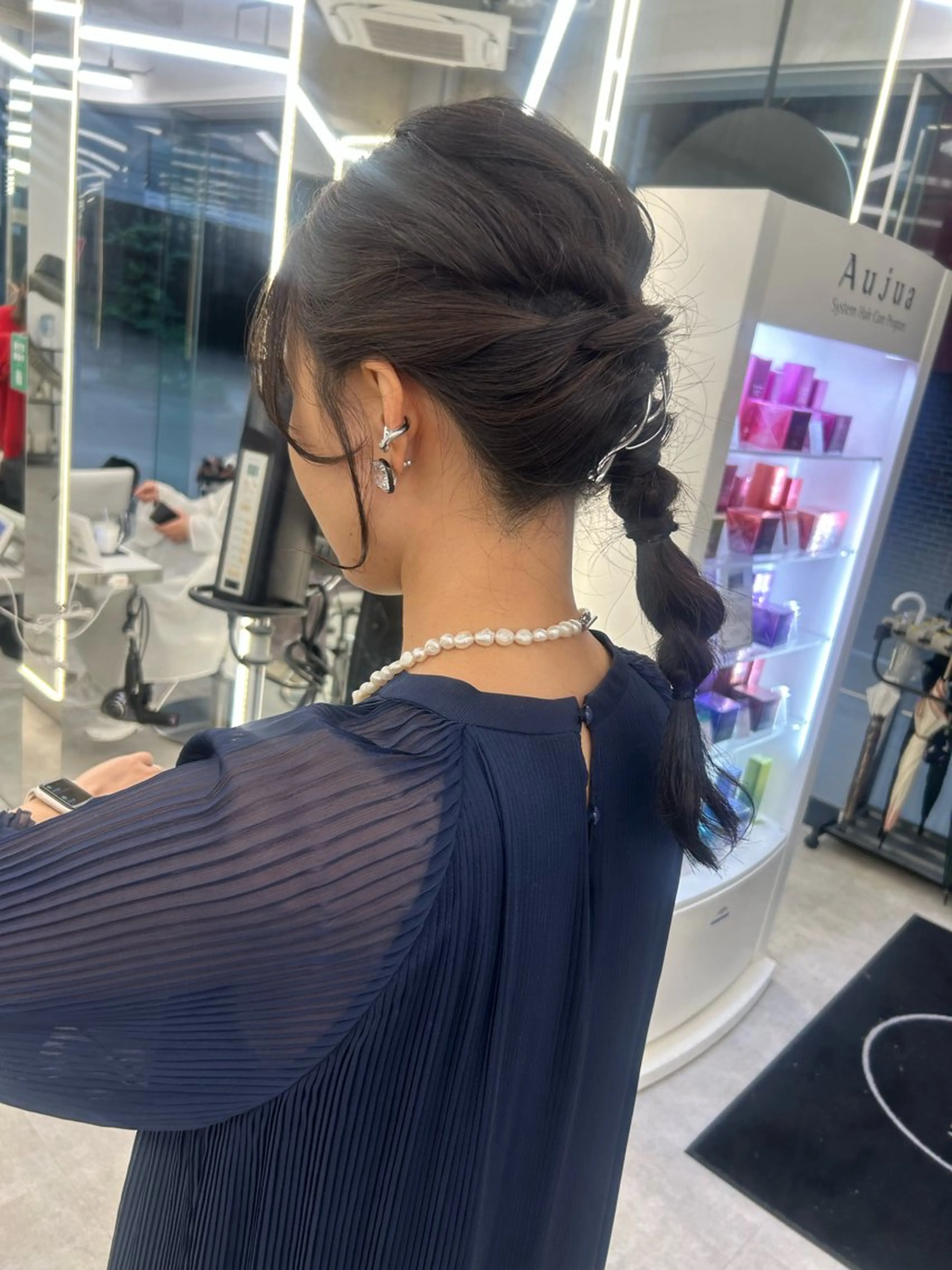 セミロング ヘアアレンジ ヘアセット はるか/ブリーチカラ ー/ヘアアレンジ🤍のヘアスタイル