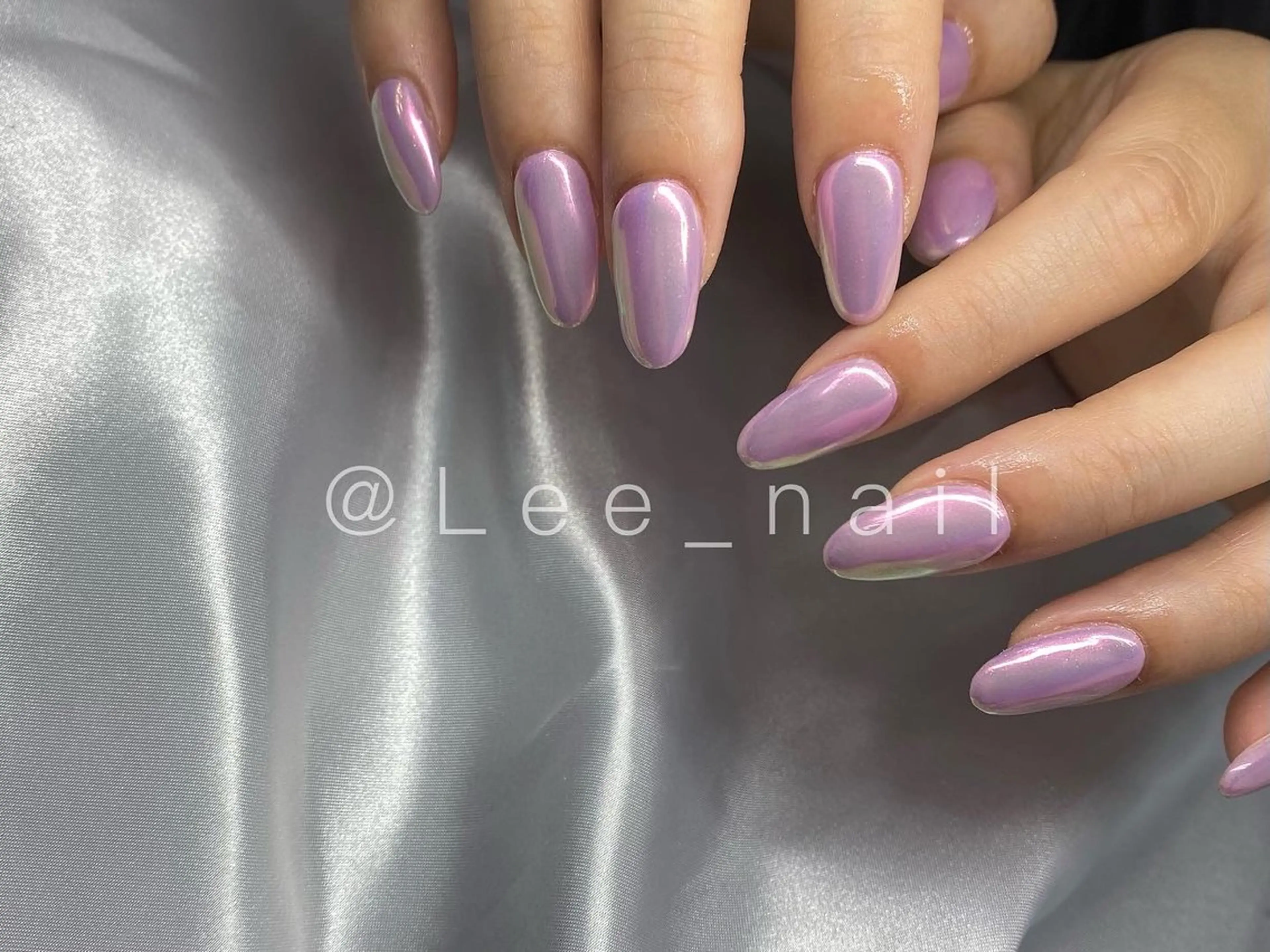 ネイル オーロラネイル ミラーネイル ピンク ハンドネイル Lee_ nailのネイルデザイン