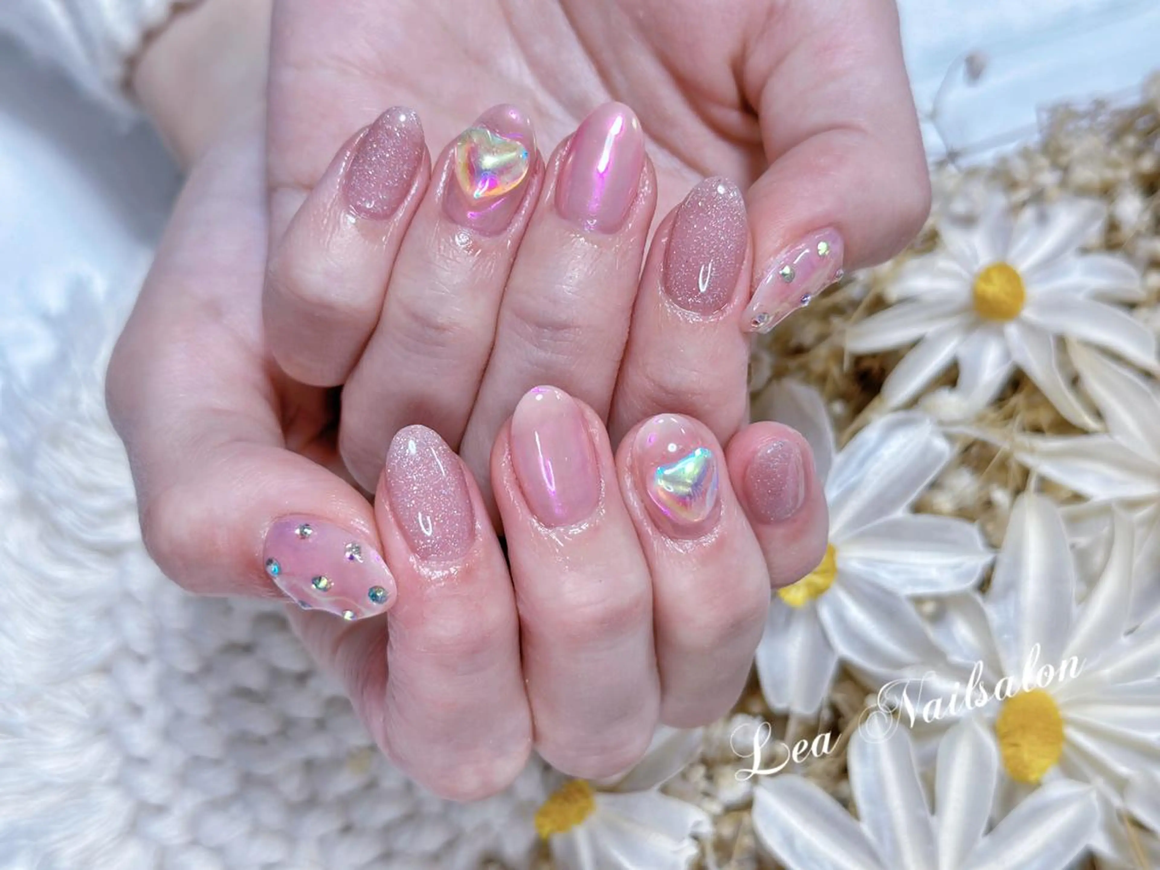 ミディアム カラー ネイル Lea NAILsalon所属・Le’a NailSalonのネイルデザイン