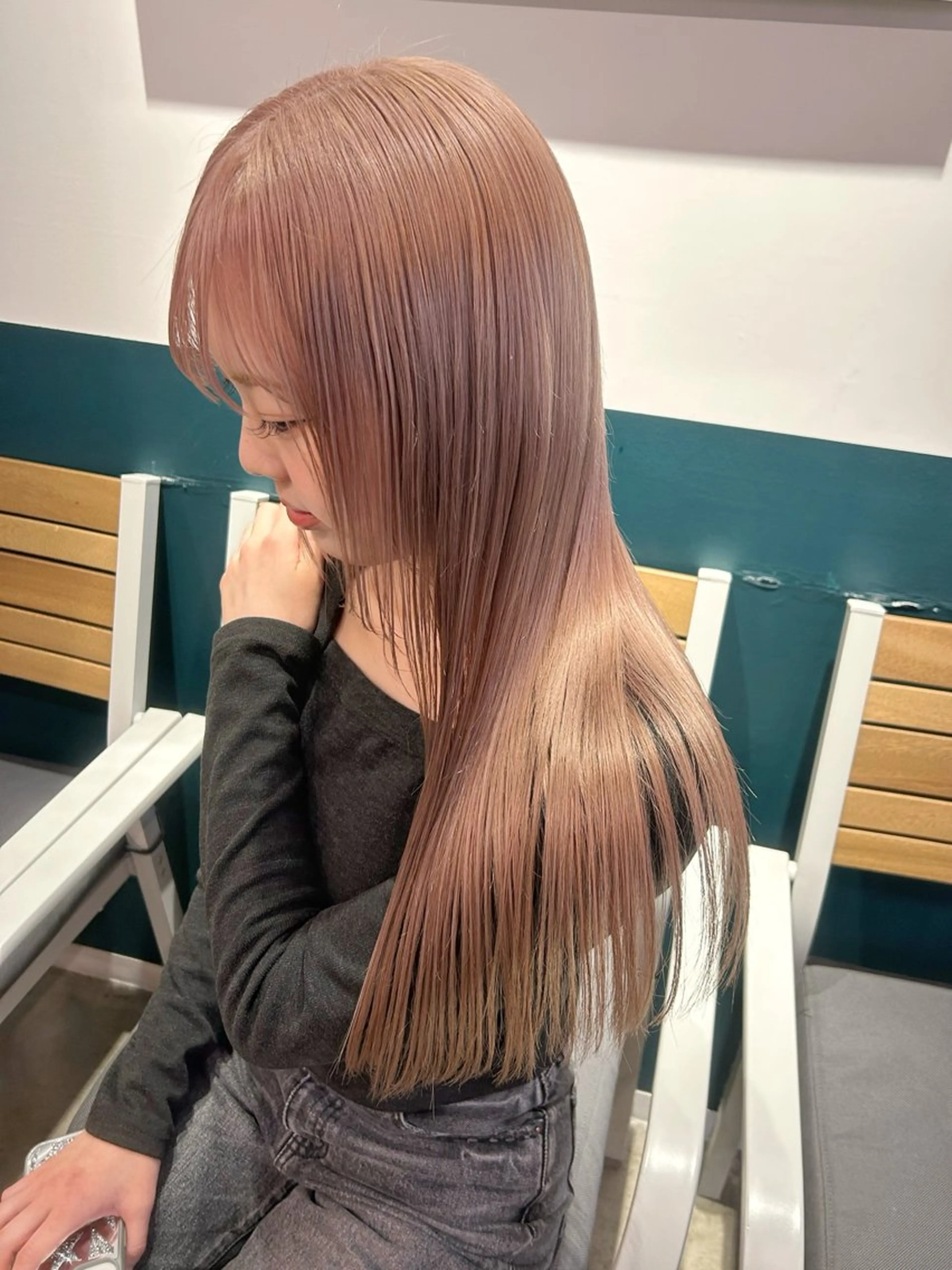 ロング カラー ベージュカラー カット ヘアカラー カラーリスト菅野 竜矢🌈のヘアスタイル