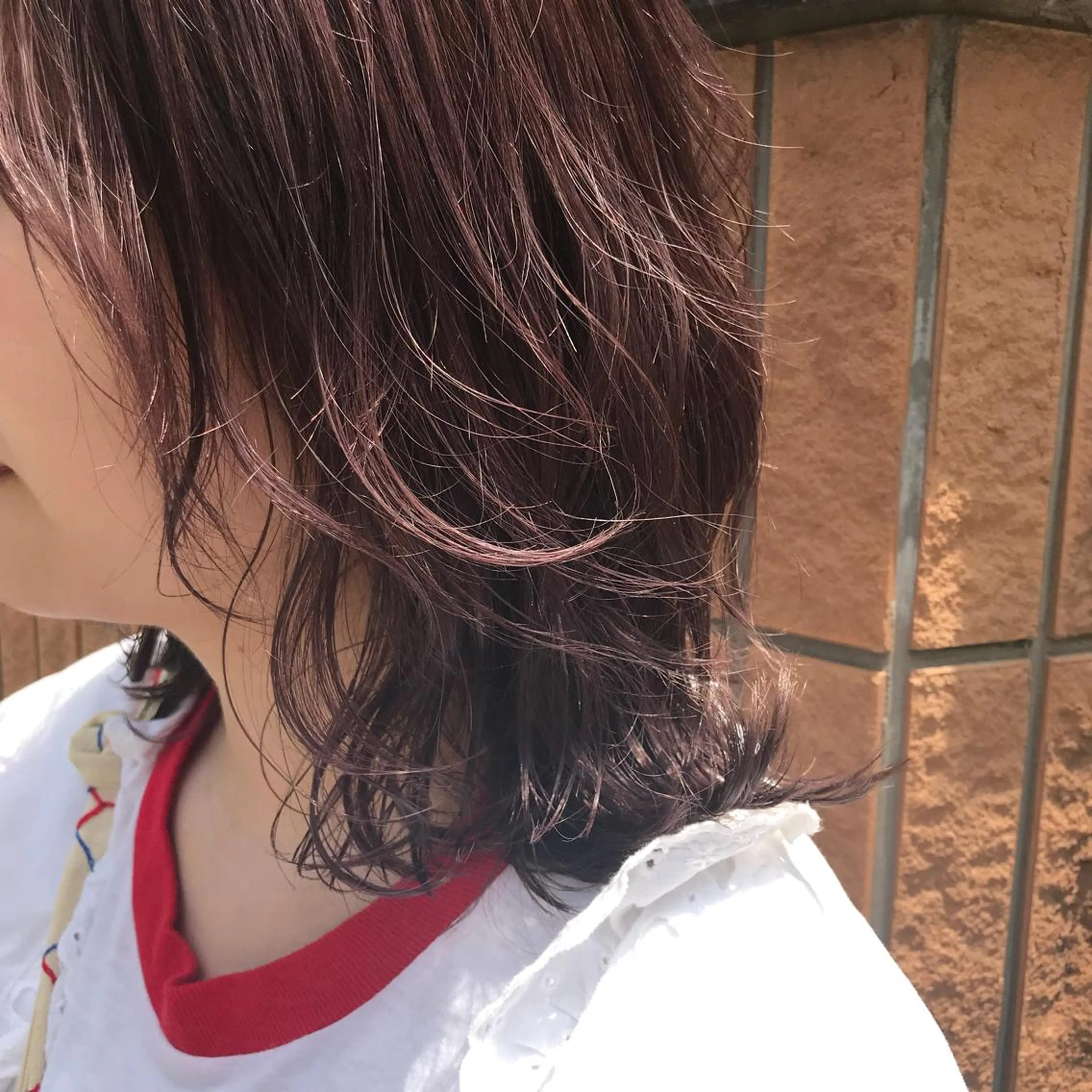 セミロング カラー ピンクカラー ヘアカラー トリートメント レイヤー/顔周り /AKARIのヘアスタイル