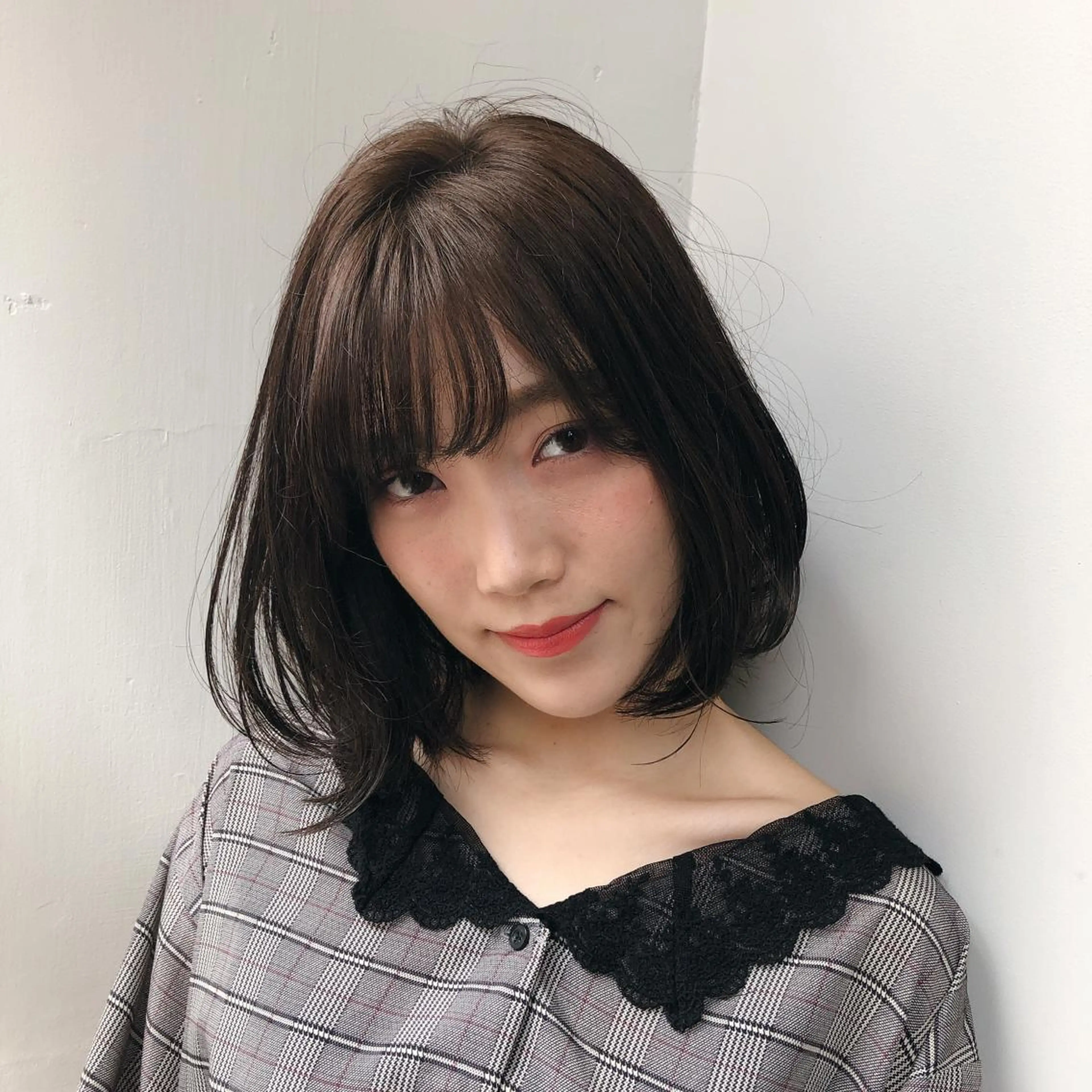 ミディアム カラー 中村 玲のヘアスタイル