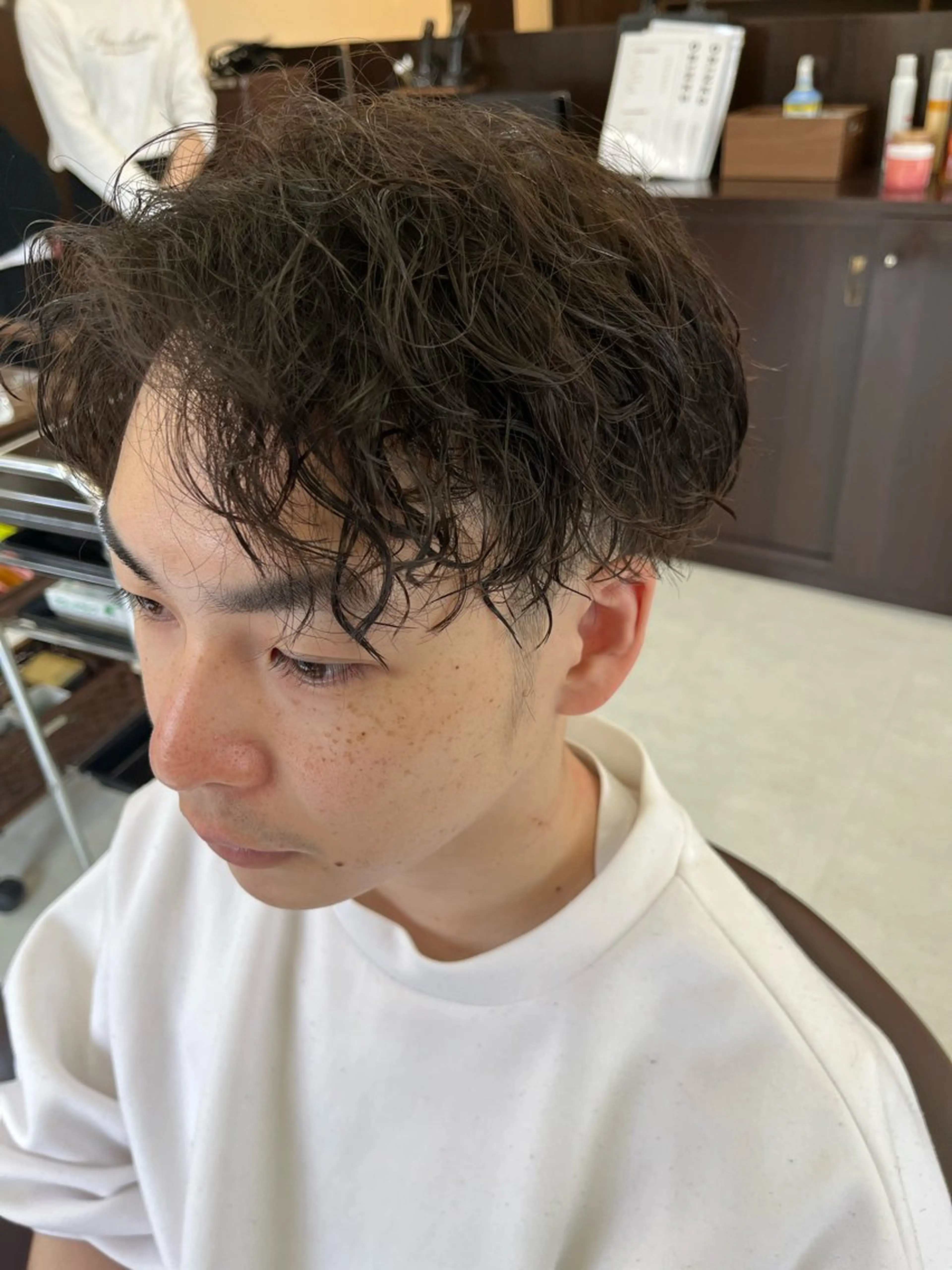 ショート パーマ メンズ メンズパーマ ツイストスパイラルパーマ スパイラルパーマ カット パーマ 樋口智士/倉敷/中庄 /縮毛矯正/髪質改善のヘアスタイル