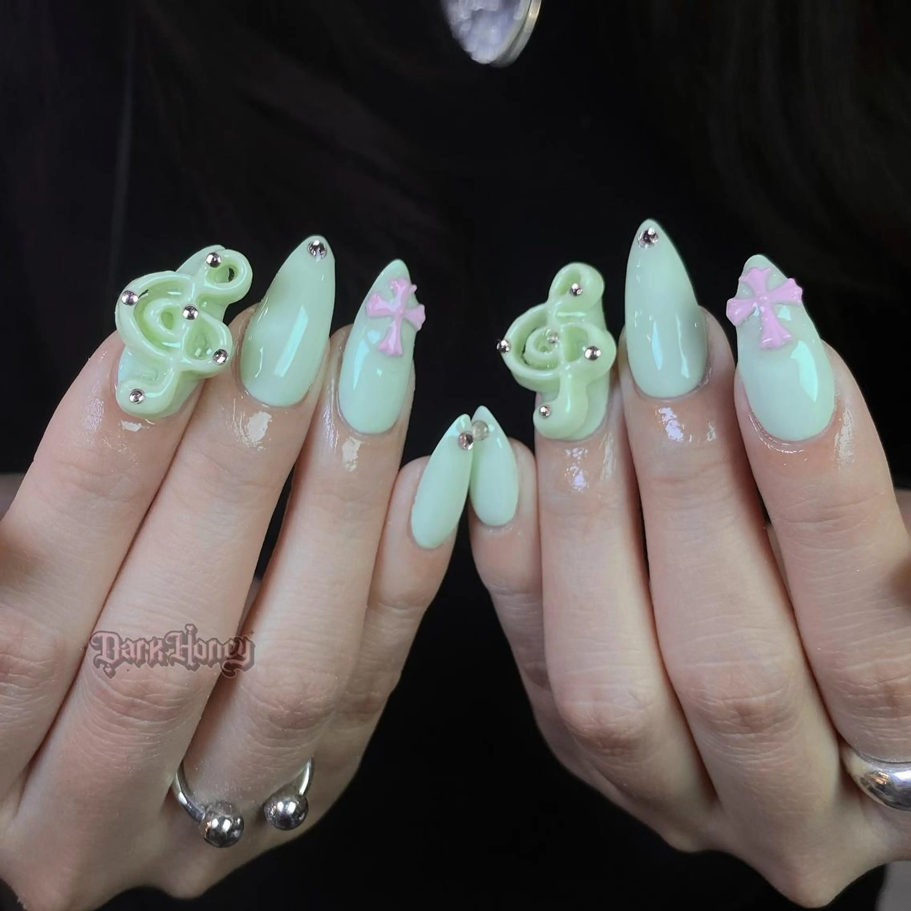 ネイル Dark Honey karinのネイルデザイン