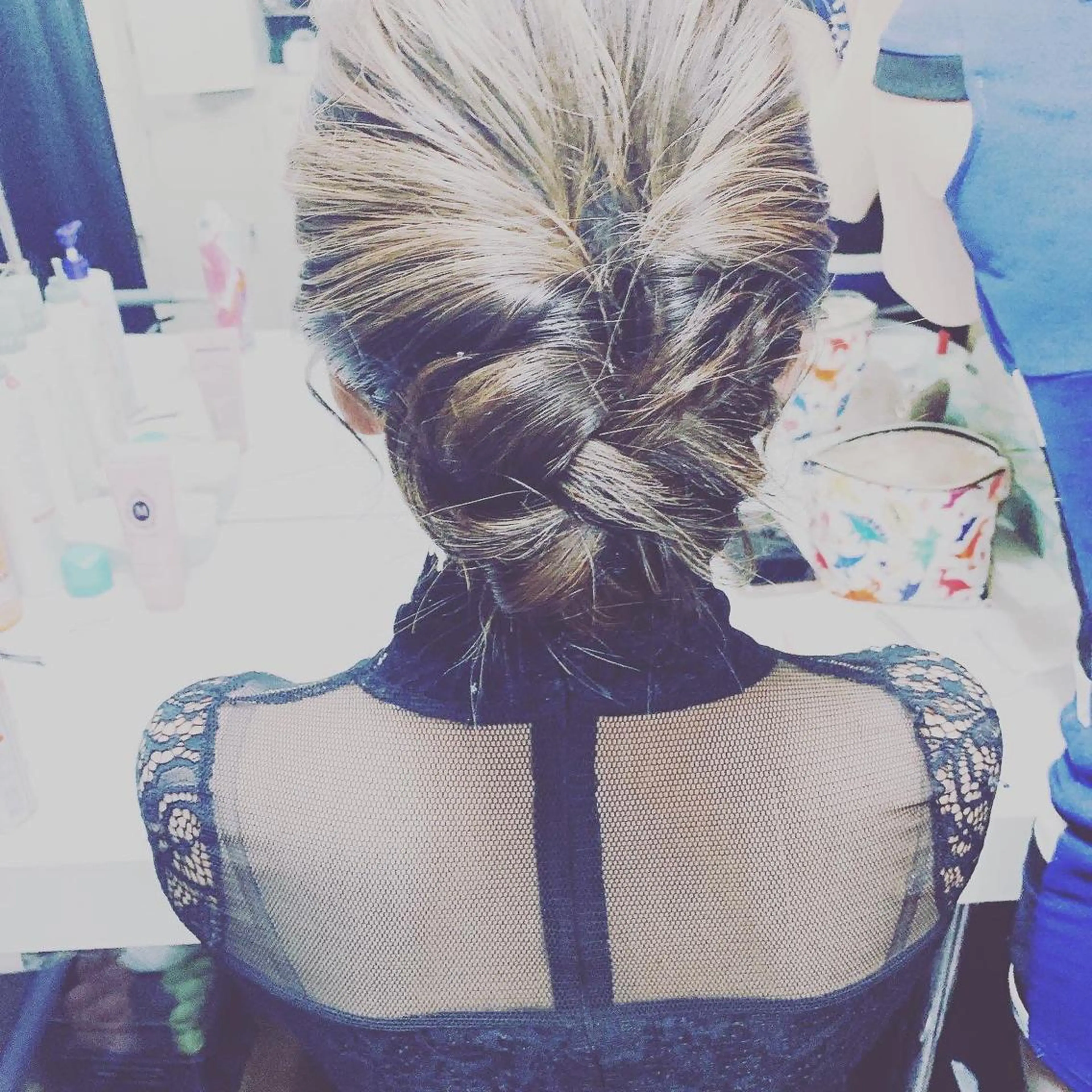 セミロング あるす美容室所属・あるす 美容室のヘアスタイル