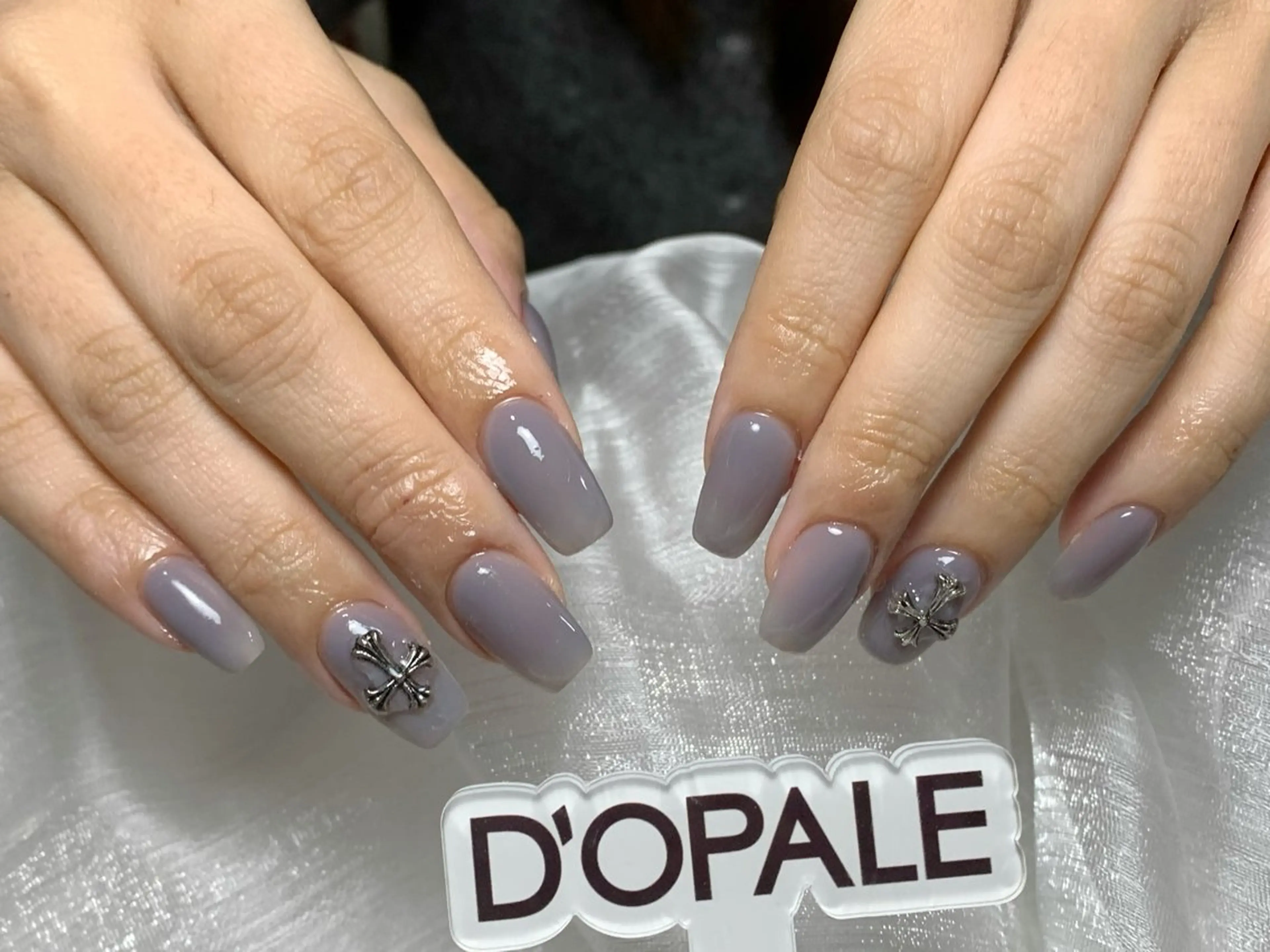 ネイル U·Mi nail salon所属・U·Mi 上野御徒町容のネイルデザイン