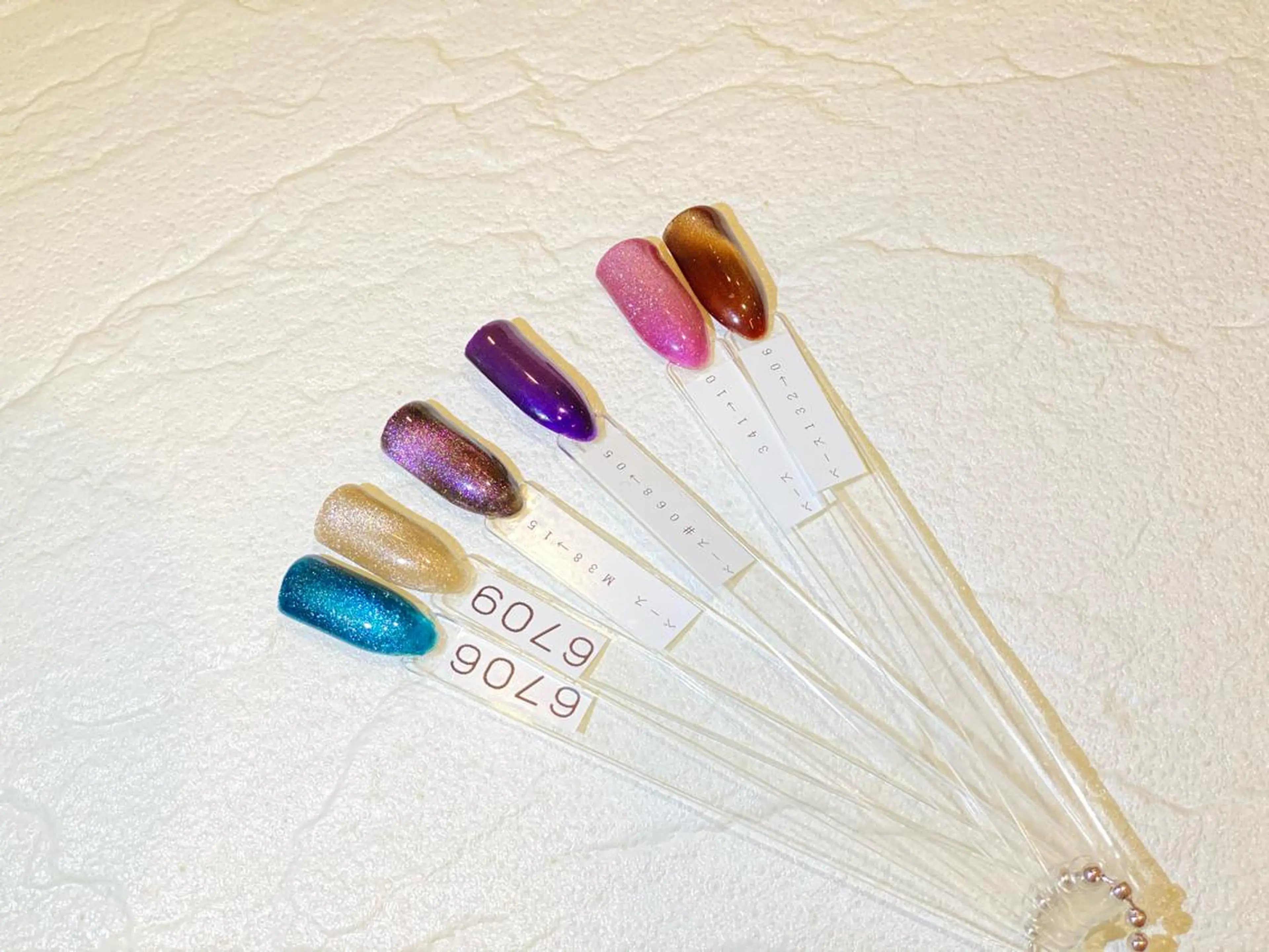 ネイル マグネットネイル ワンカラーネイル ハンドネイル 鈴木 優菜のネイルデザイン