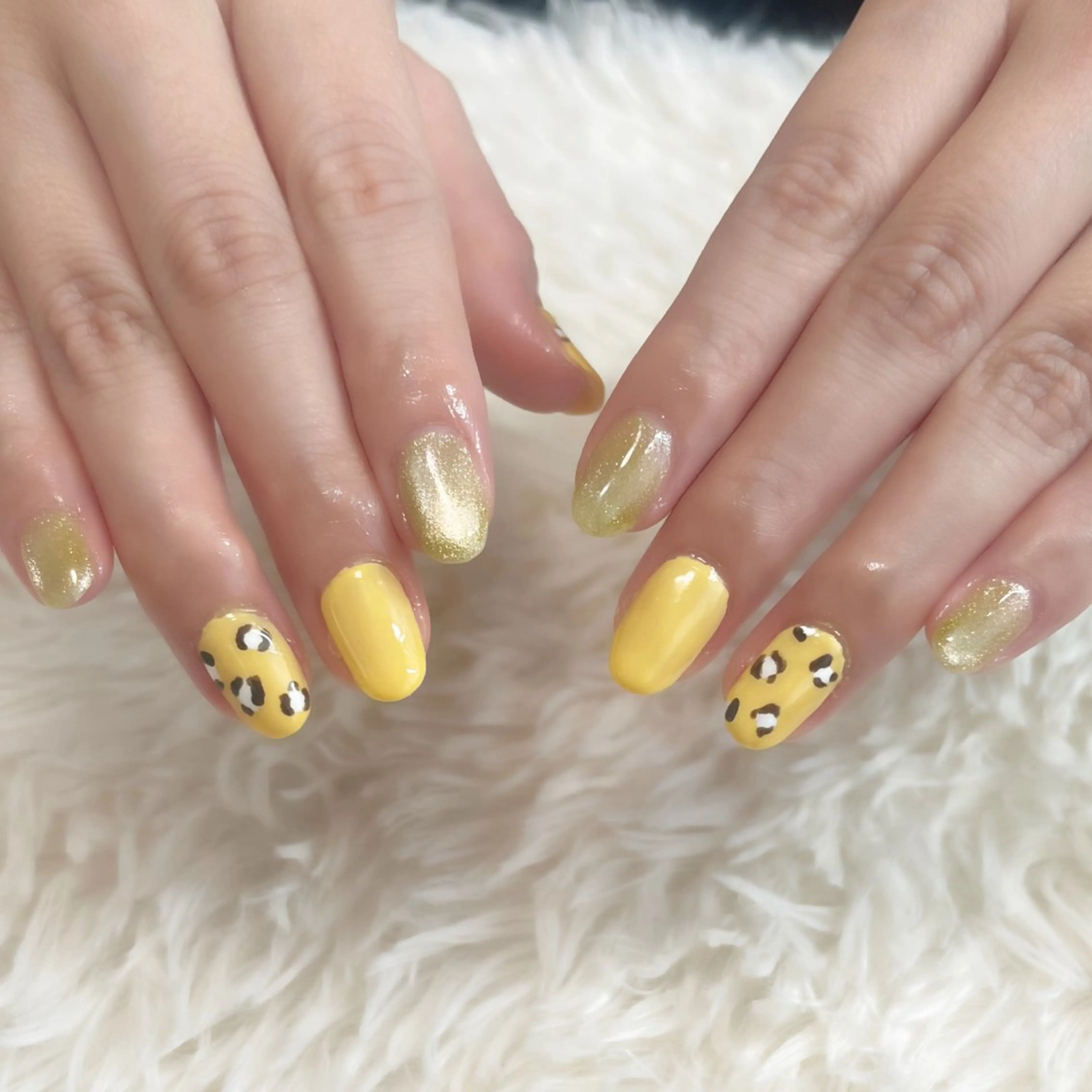 ネイル アニマル柄 マグネットネイル 春ネイル 黄色 ハンドネイル 島田 亜紀のネイルデザイン