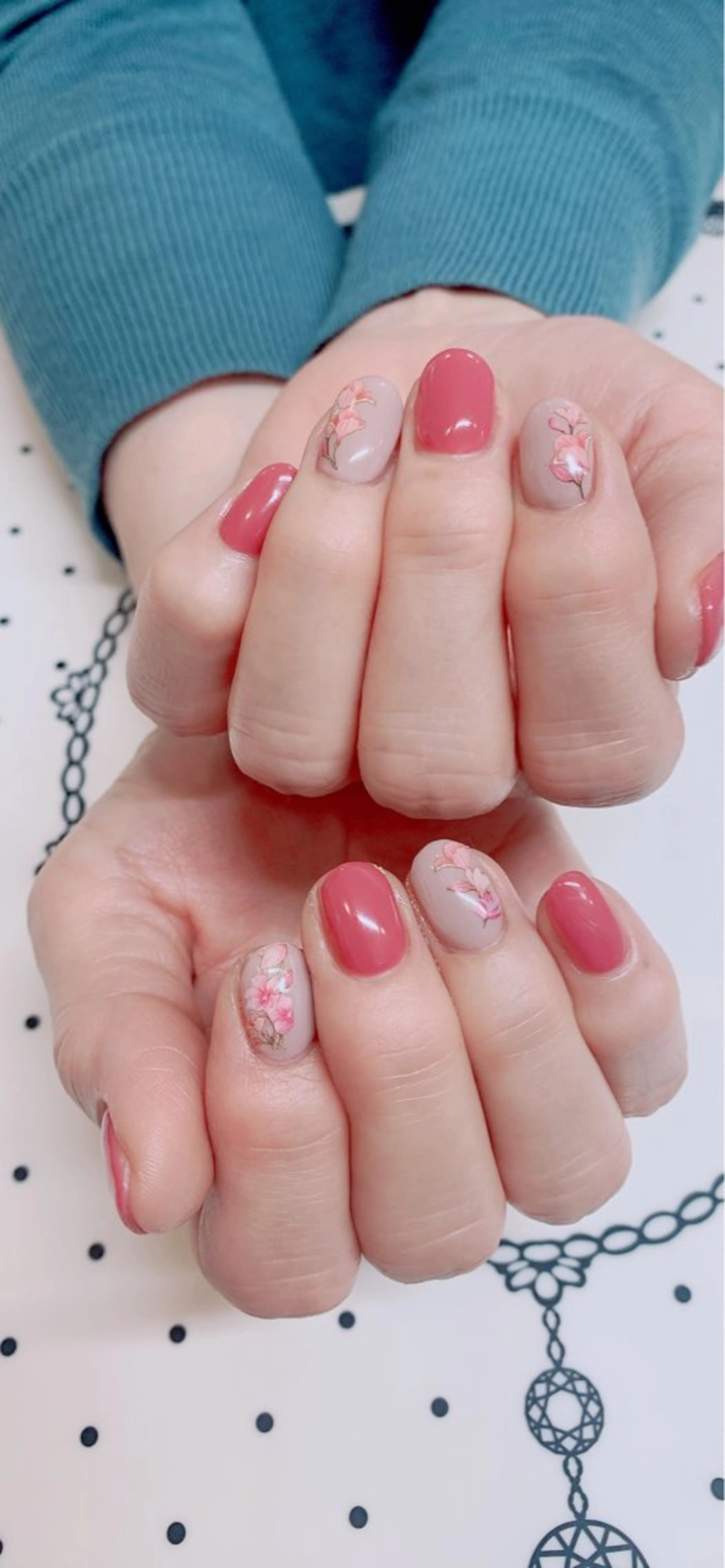 ネイル ワンカラーネイル manitoi所属・manitoi Nishimotoのネイルデザイン