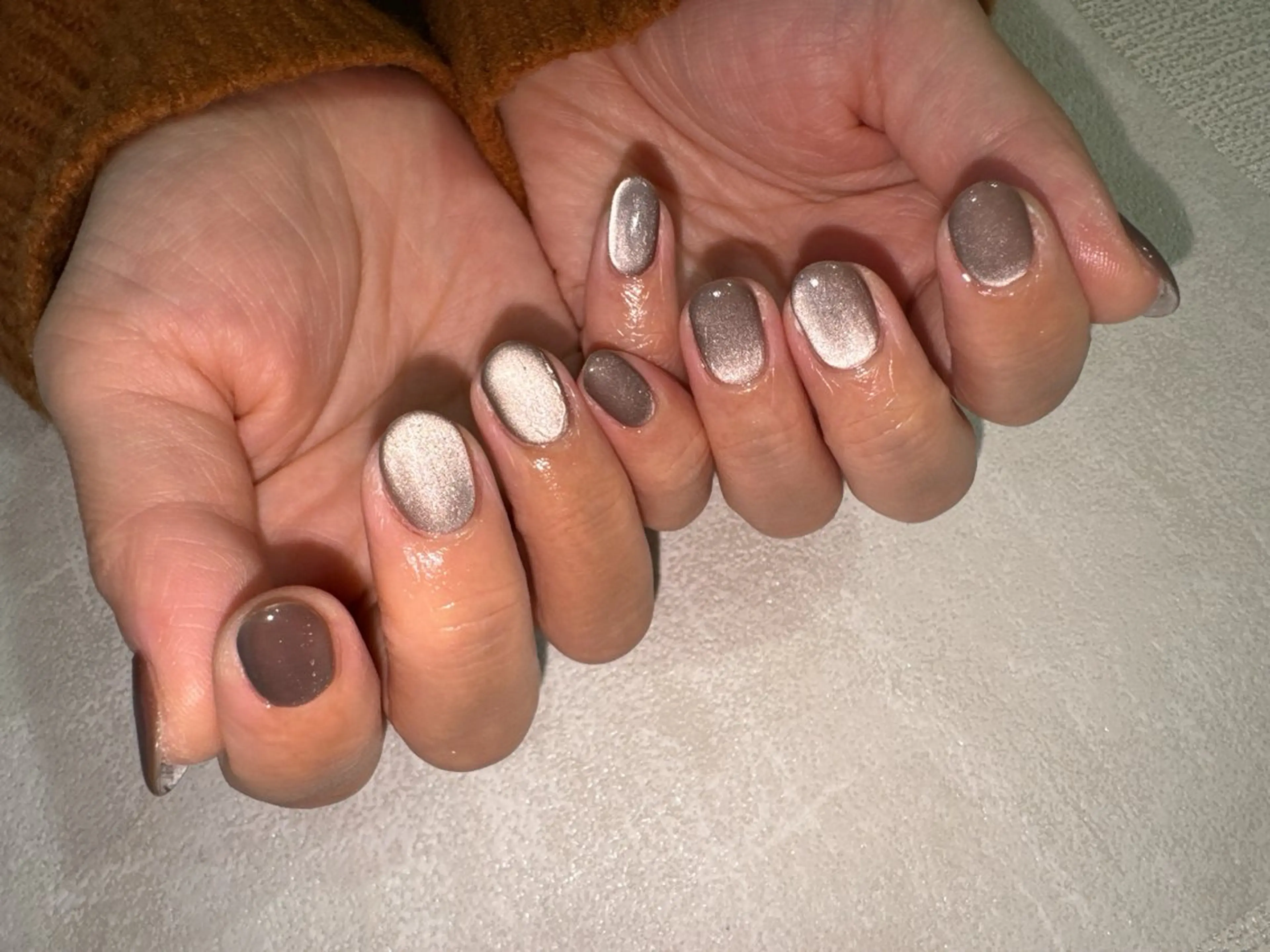 ネイル オーロラネイル フットネイル フレンチネイル ジェルネイル マグネットネイル ハンドネイル kikinail 溝の口のネイルデザイン