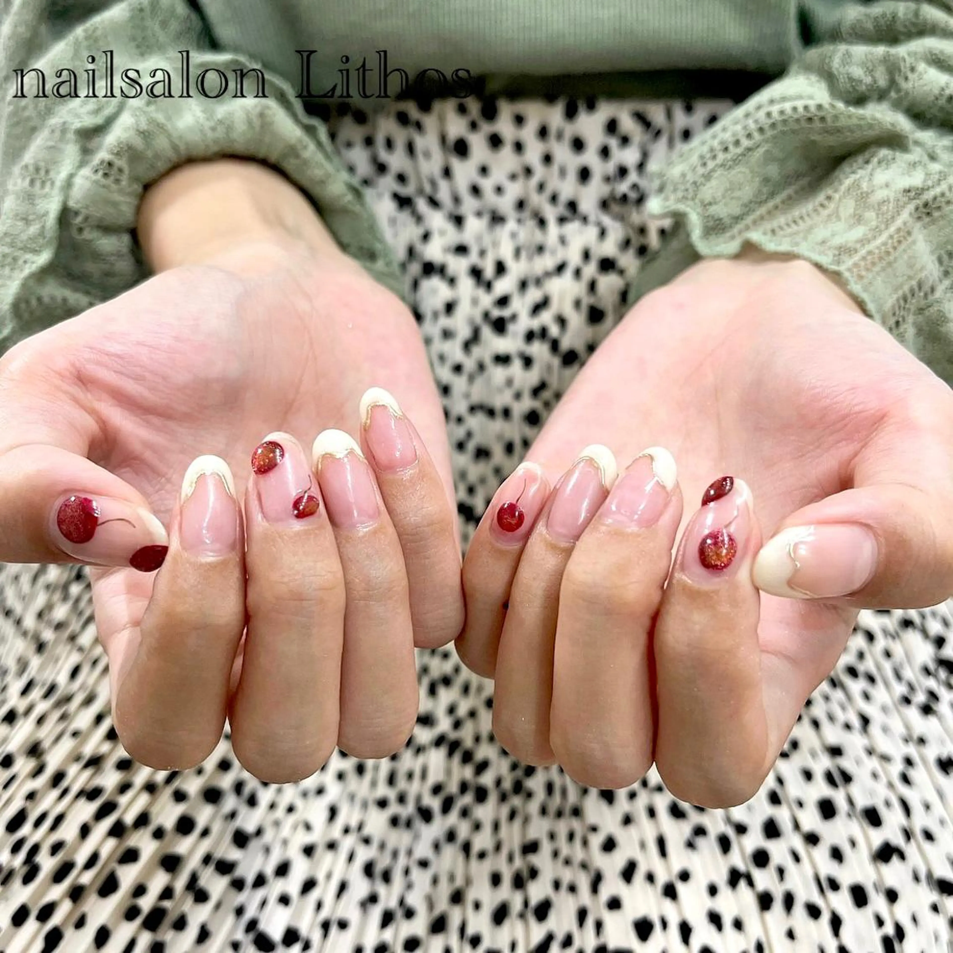 ネイル 氷ネイル・うるうるネイル ハンドネイル nailsalon Lithos所属・nailsalon Recontreのネイルデザイン