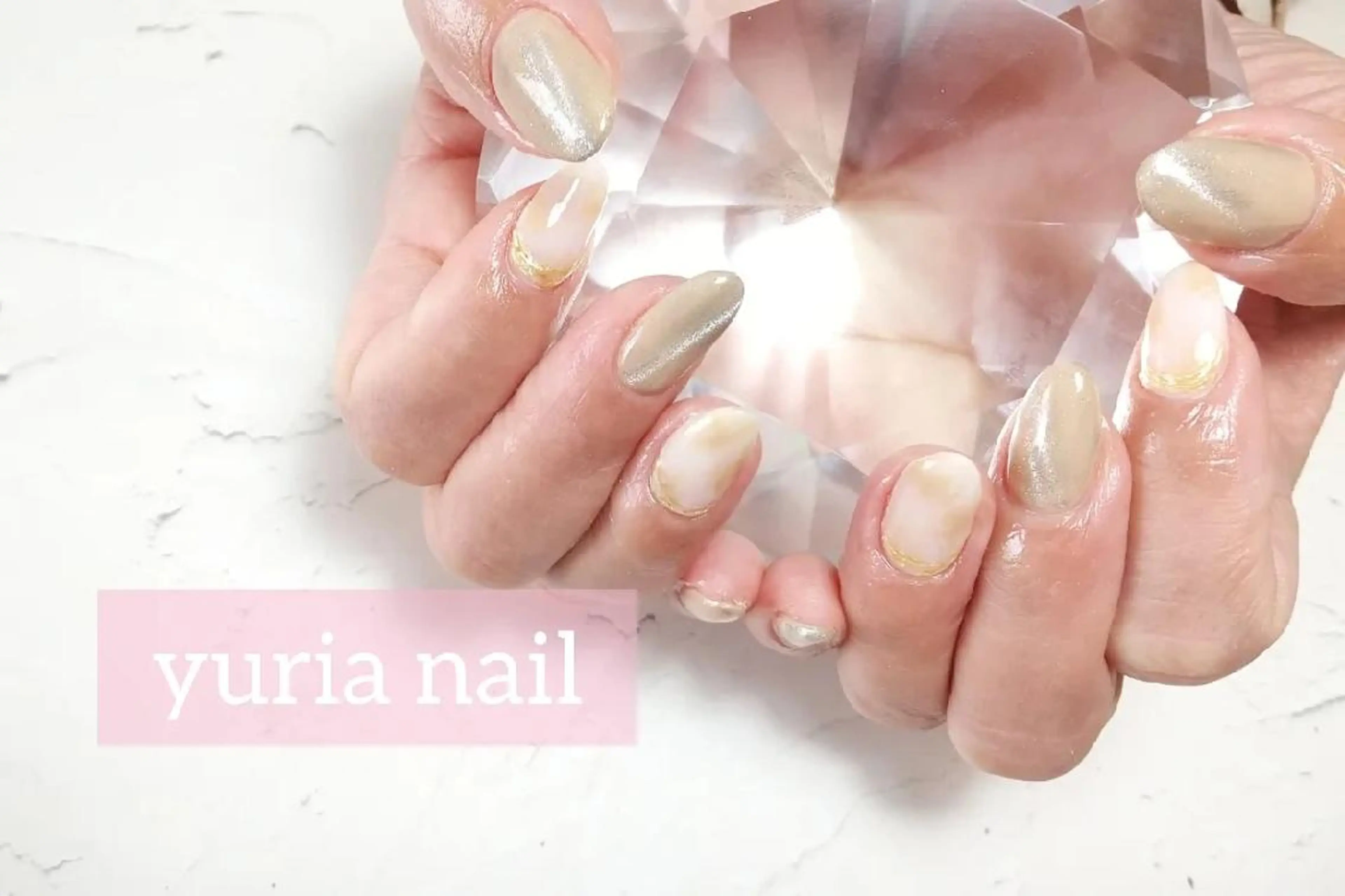 ネイル ジェルネイル マグネットネイル ミラーネイル ニュアンスネイル ワンカラーネイル ハンドネイル 小林 ゆりあのネイルデザイン