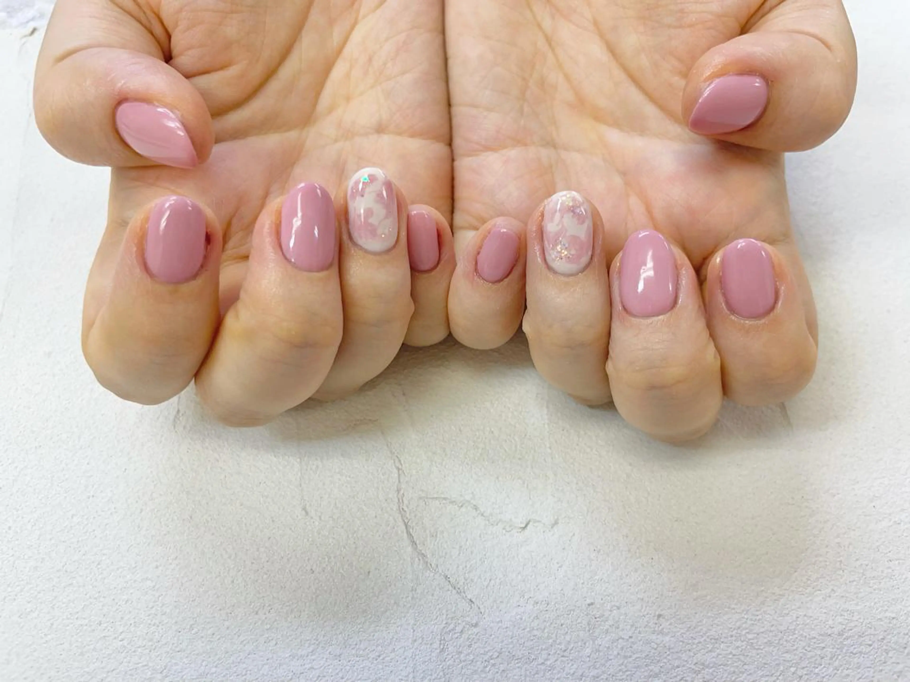 ネイル 岩松 沙耶のネイルデザイン