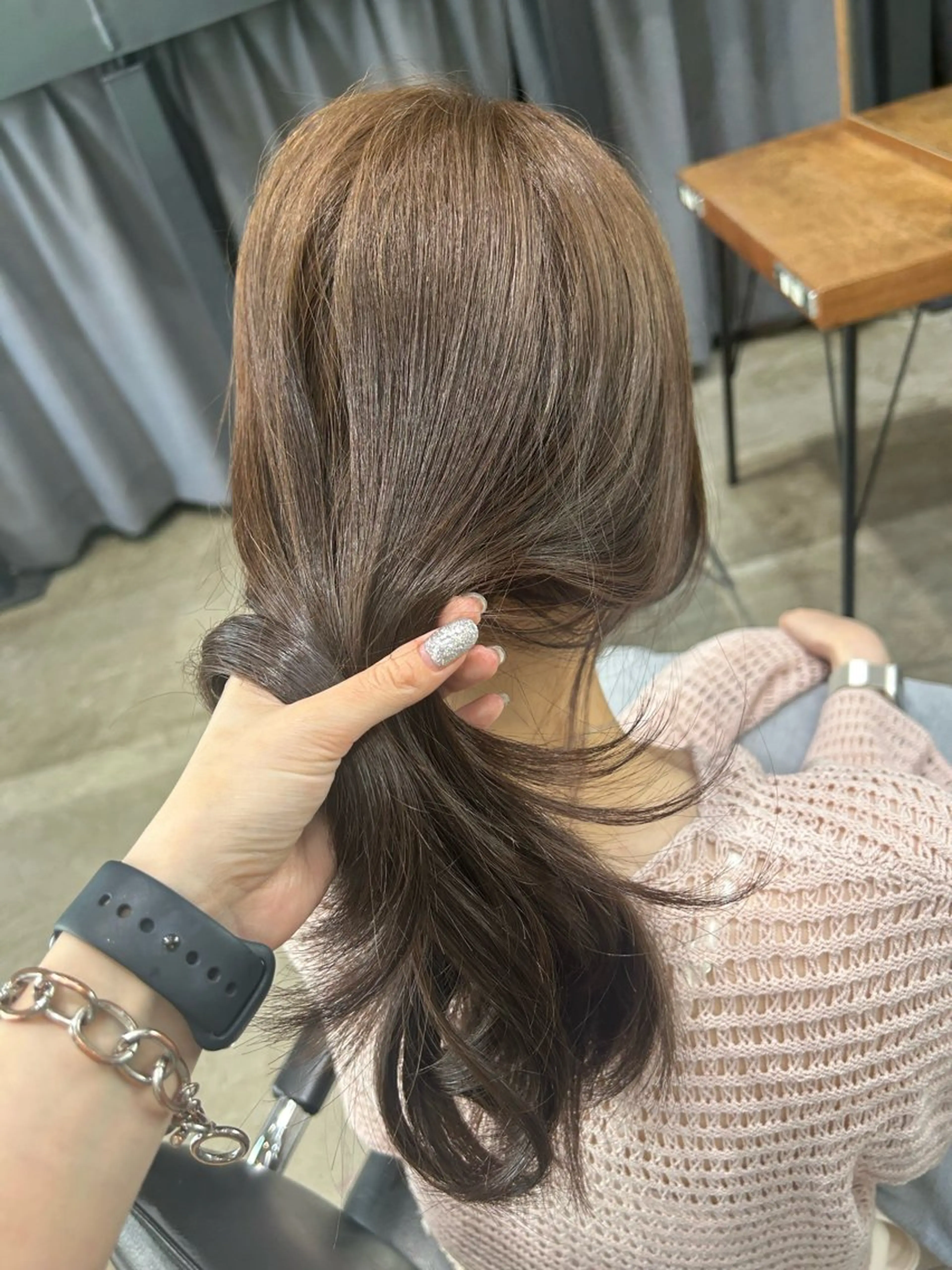 セミロング カラー 光透け髪🫧 moekaのヘアスタイル