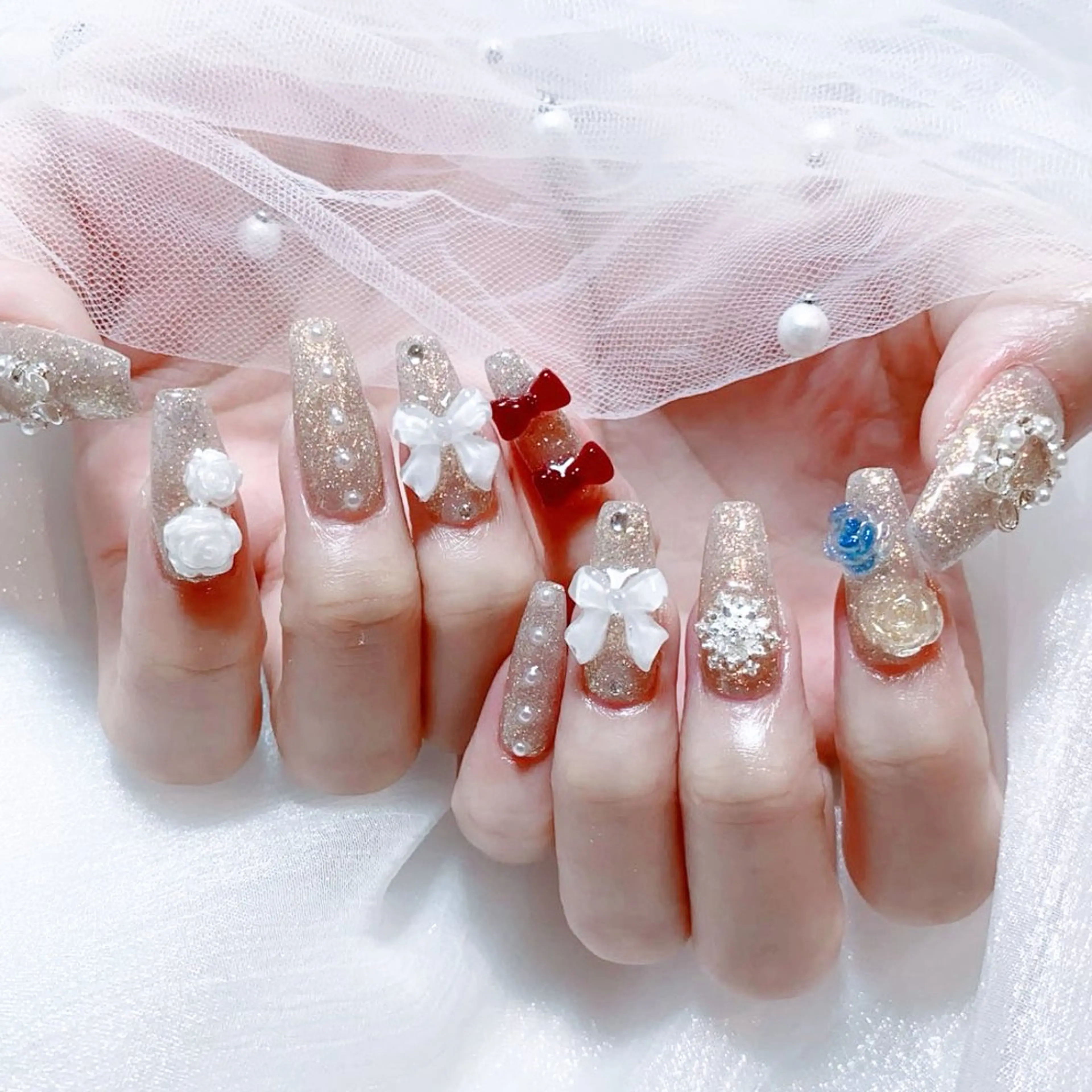 メンズ ネイル メンズ韓国風 アートネイル オーロラネイル ガーリー キラキラネイル ハンドネイル Nail salon 木にいるのネイルデザイン