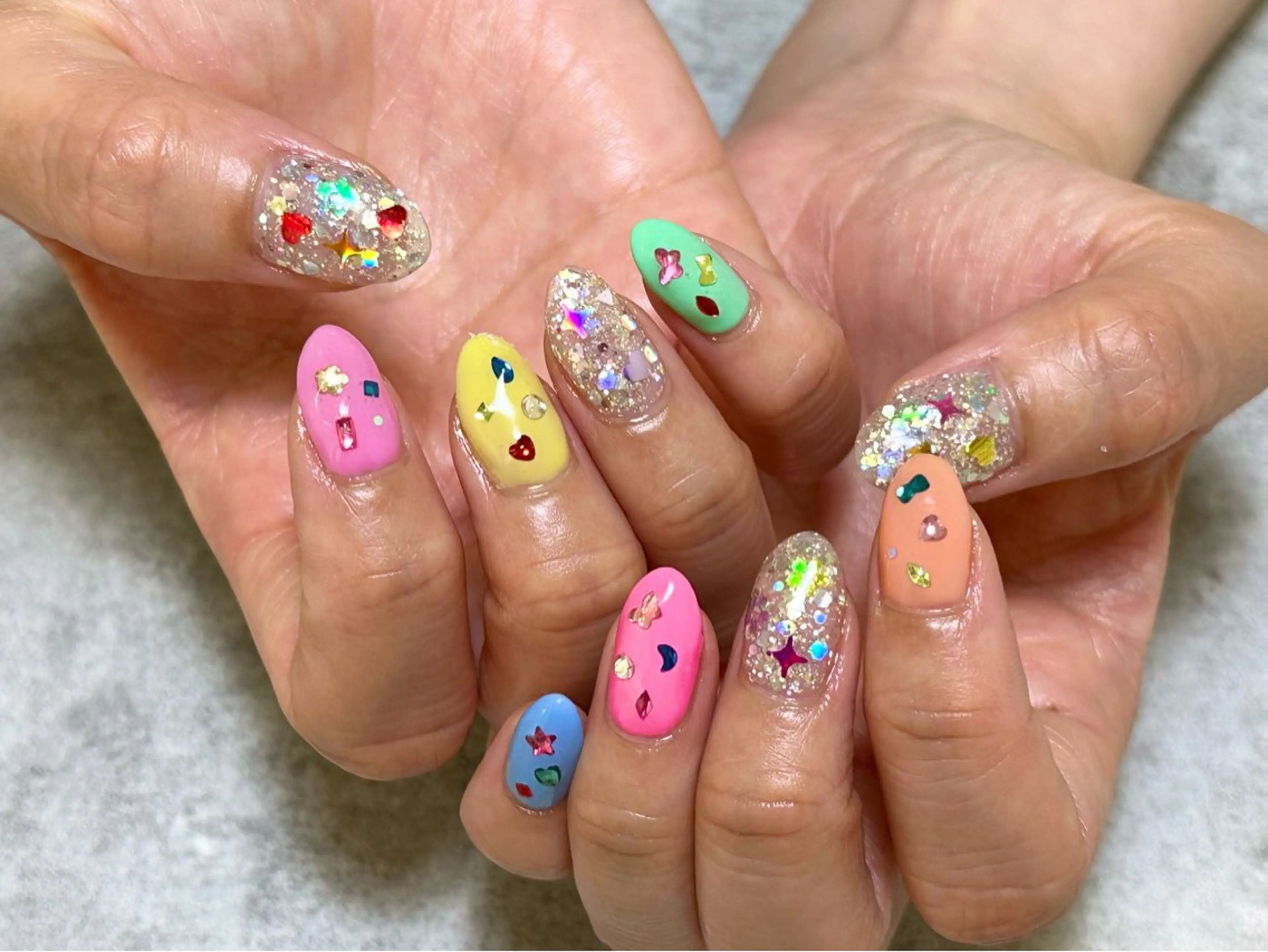 ネイル Sunny.Roa fujiのネイルデザイン