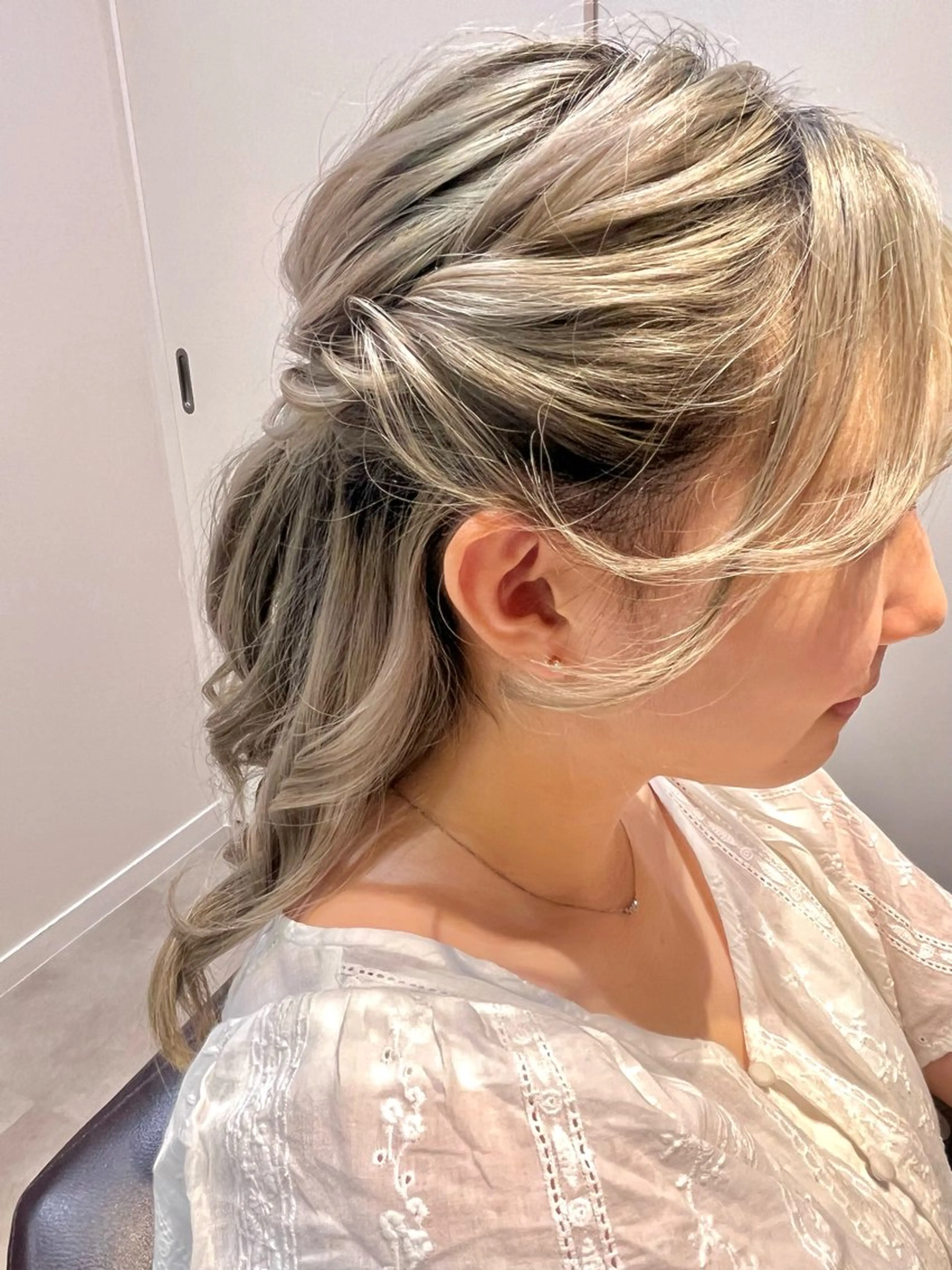 ミディアム mEg hair creation 新川崎所属・カラー/塚原里沙 川崎のヘアスタイル