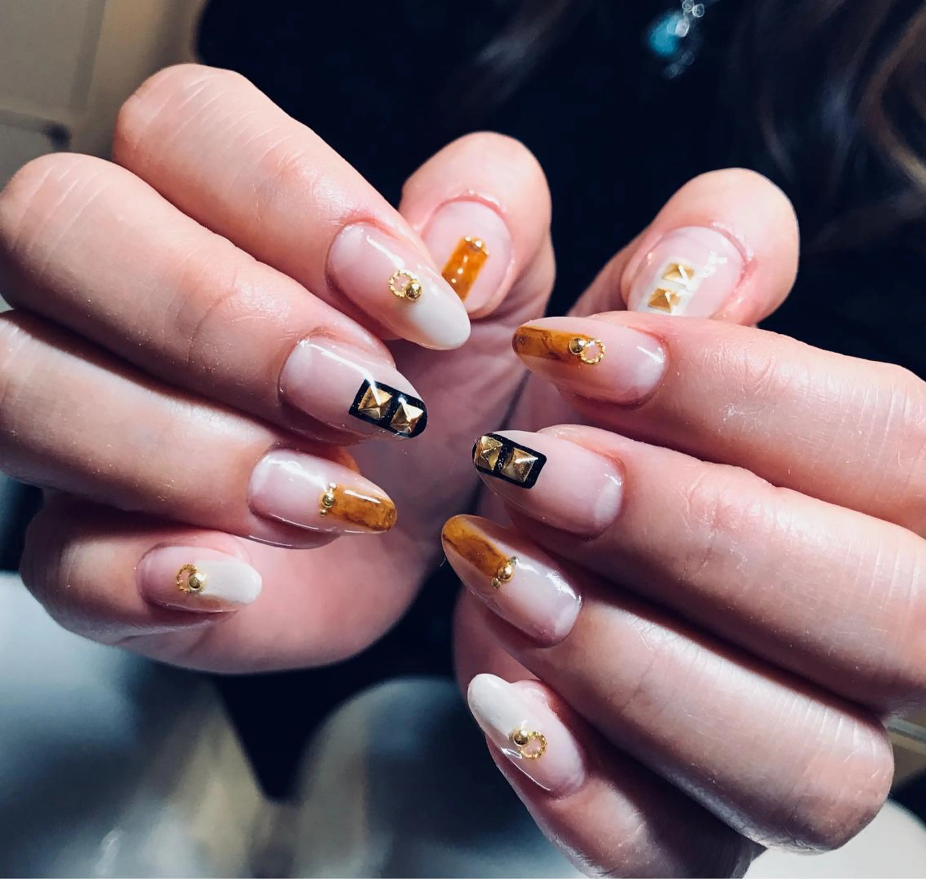 セミロング ネイル nail&eye Aoのマツエク・マツパデザイン