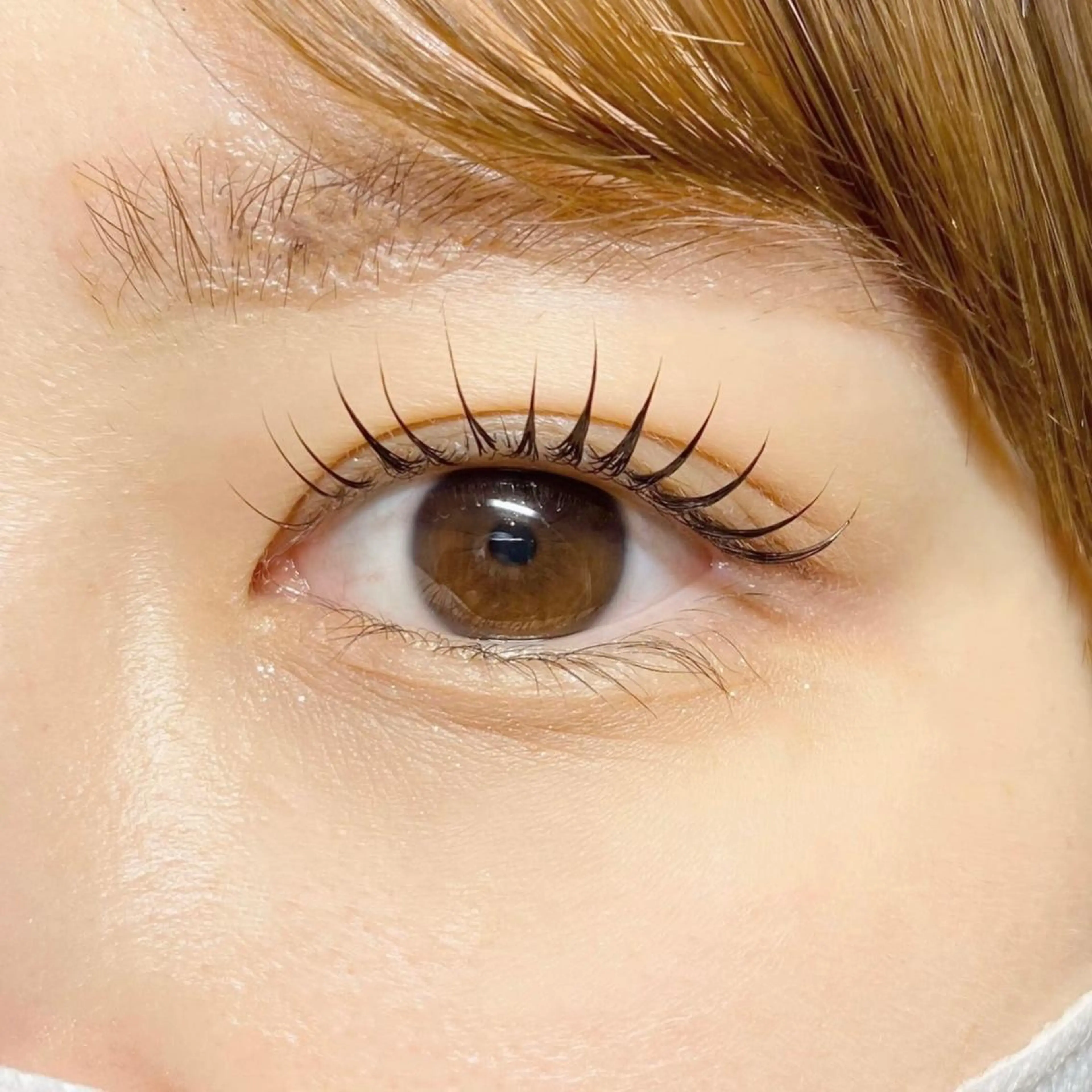 セミロング カラー ネイル マツエク・マツパ アイブロウ GO TODAY SHAiRE SALON 新宿Ciel店所属・似合わせまつ毛🫧 さくら🌸のマツエク・マツパデザイン