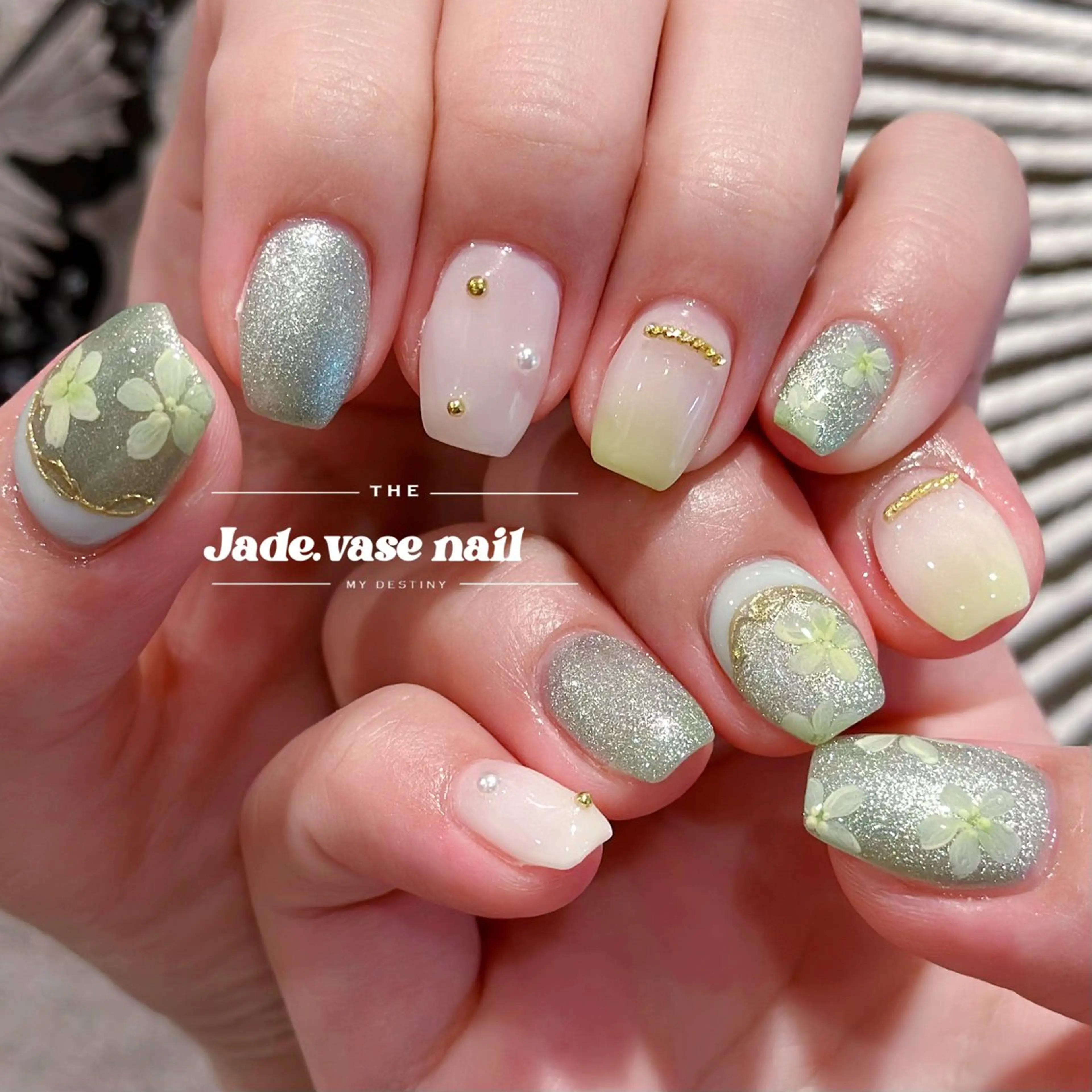 ネイル ハンドネイル ハンドケア ✰Jade.vase 银座のネイルデザイン