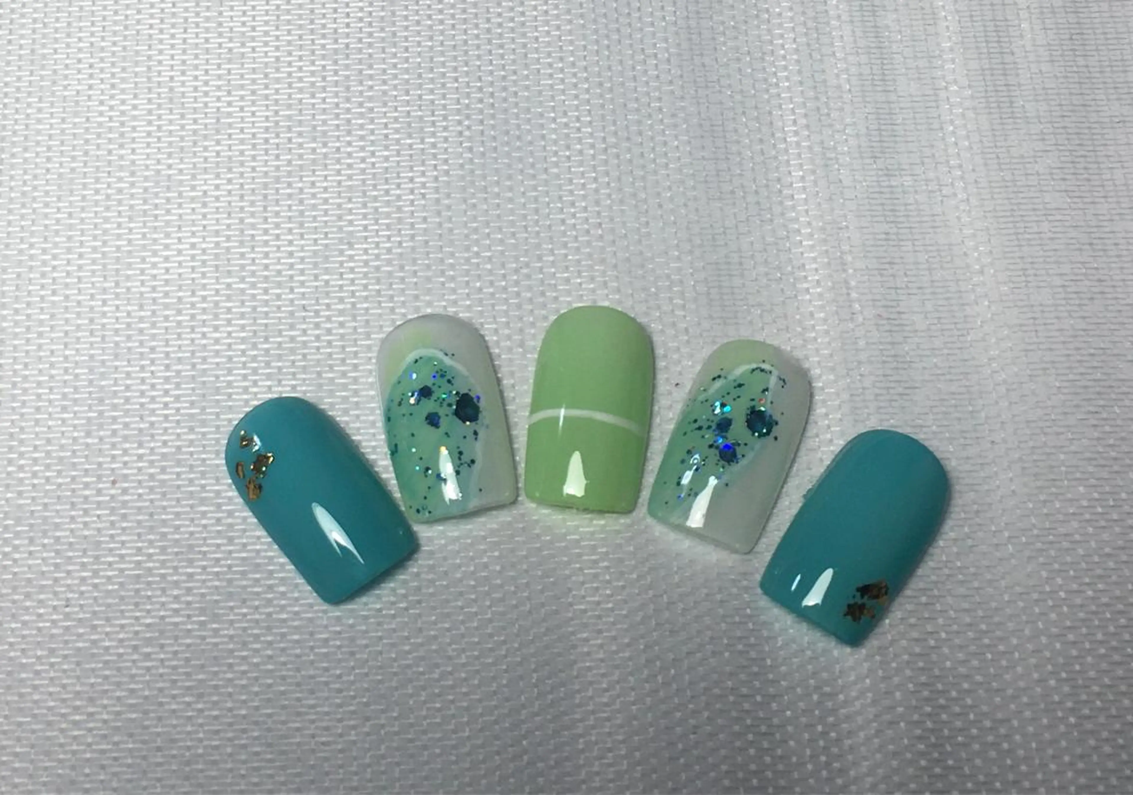 ネイル ハンドネイル 💅E•U•B NAIL🌹所属・横浜市中区曙町 ネイルE·U·Bのネイルデザイン