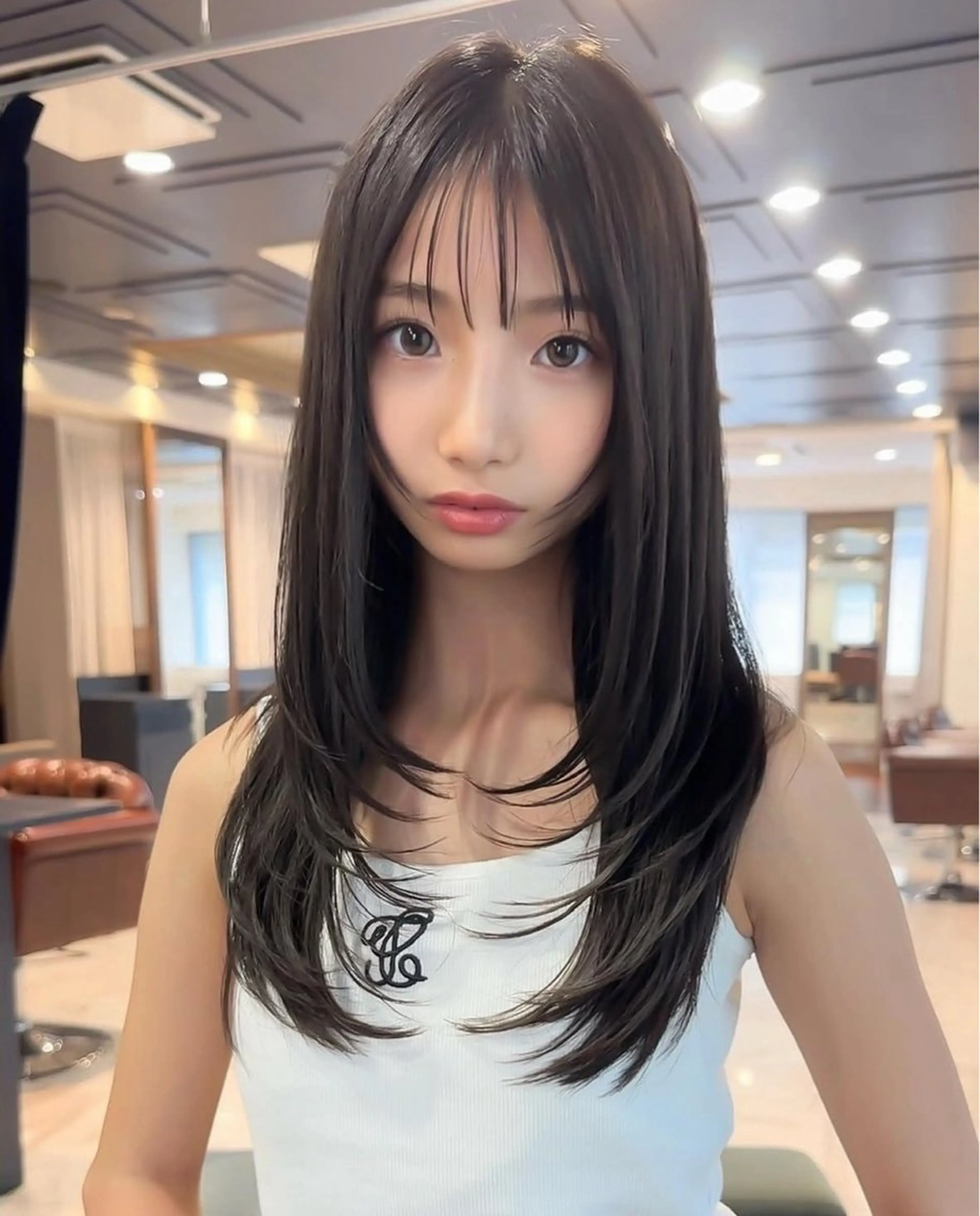 ロング 女性目線の可愛い ハイトーン/楓のヘアスタイル