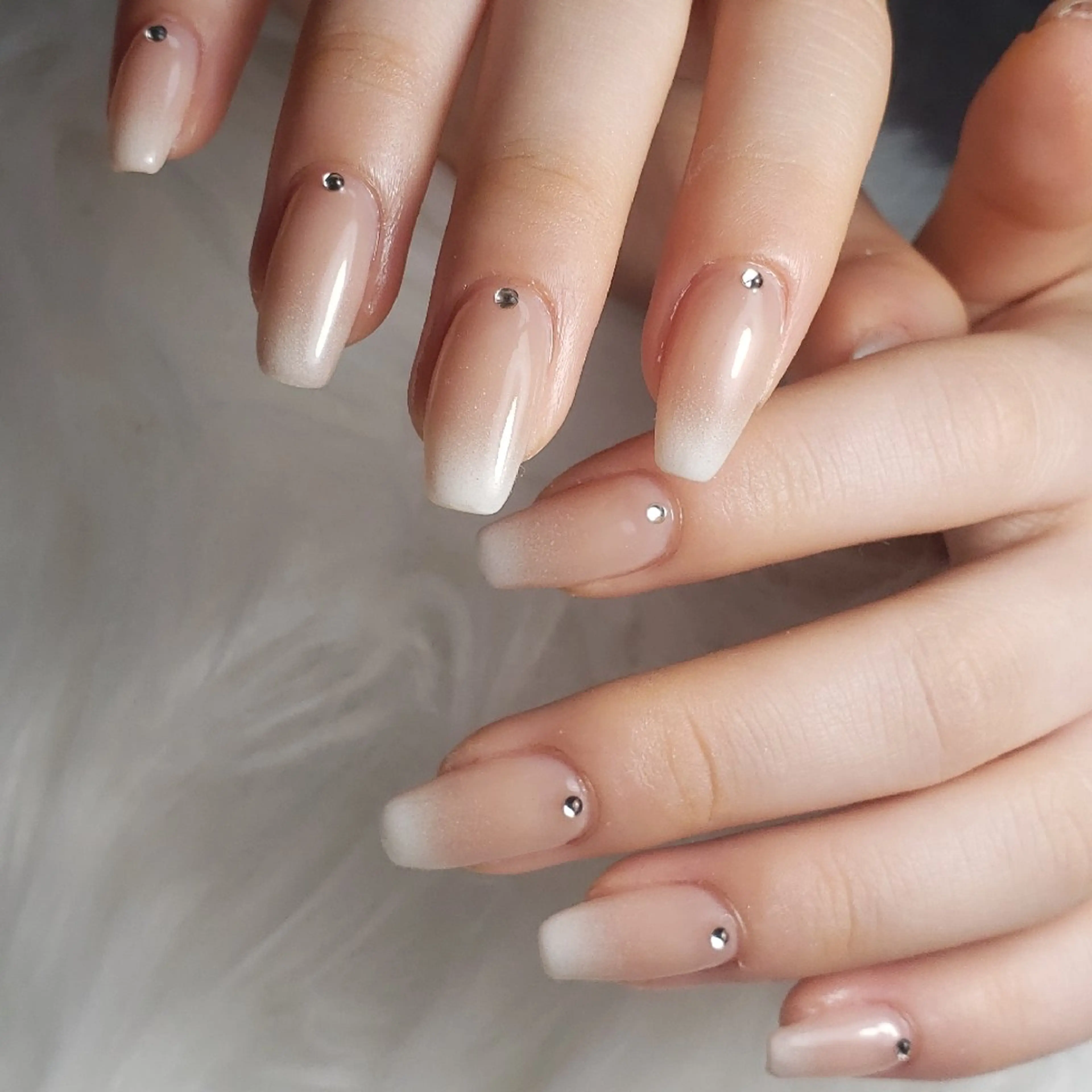 ネイル ハンドネイル ビジュード ネイルのネイルデザイン