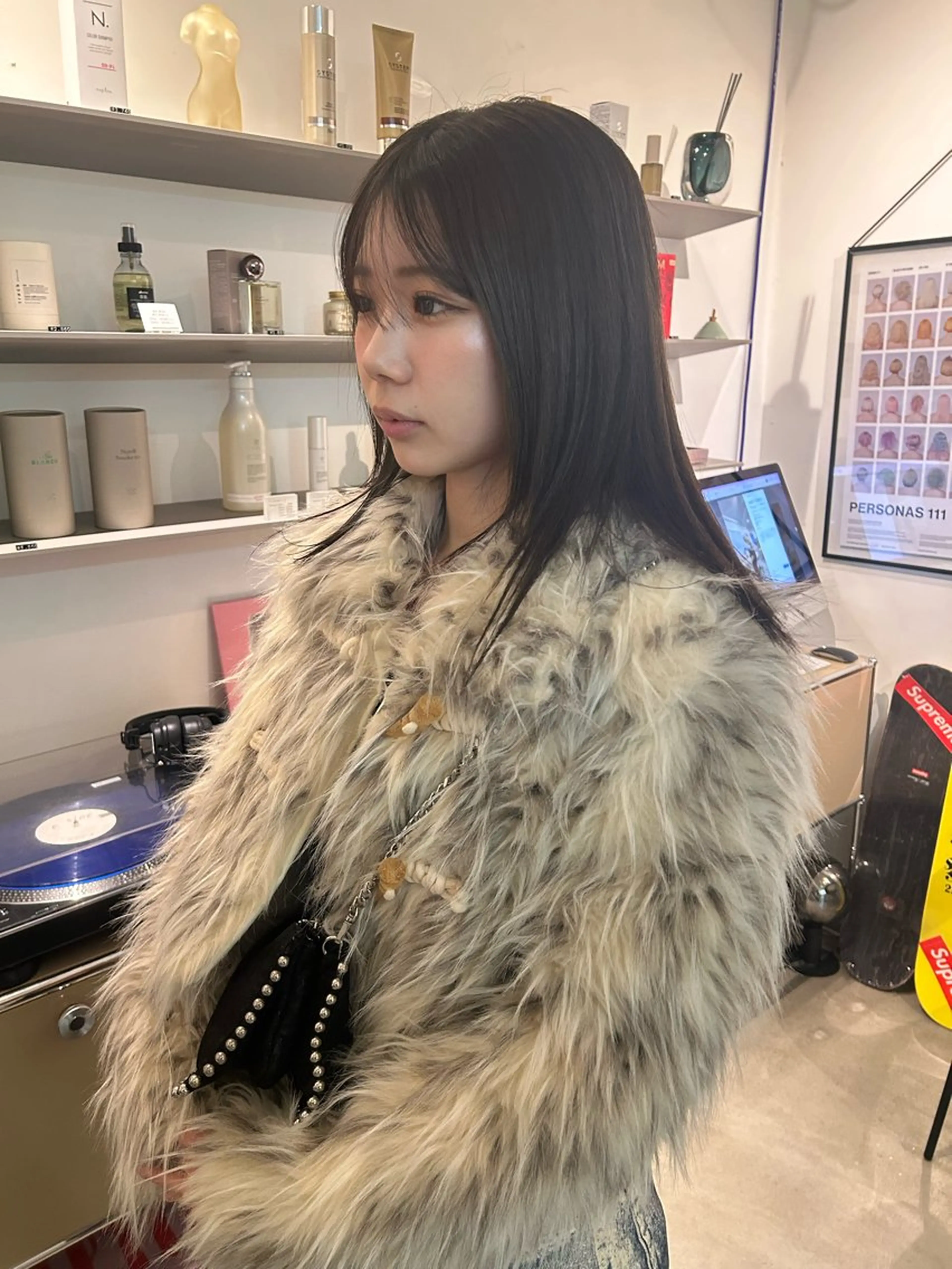 カラー グレージュ オリーブグレージュ オリーブグレー ヘアカラー Ravo所属・キラ/ハイトーン/ 福岡美容室のヘアスタイル