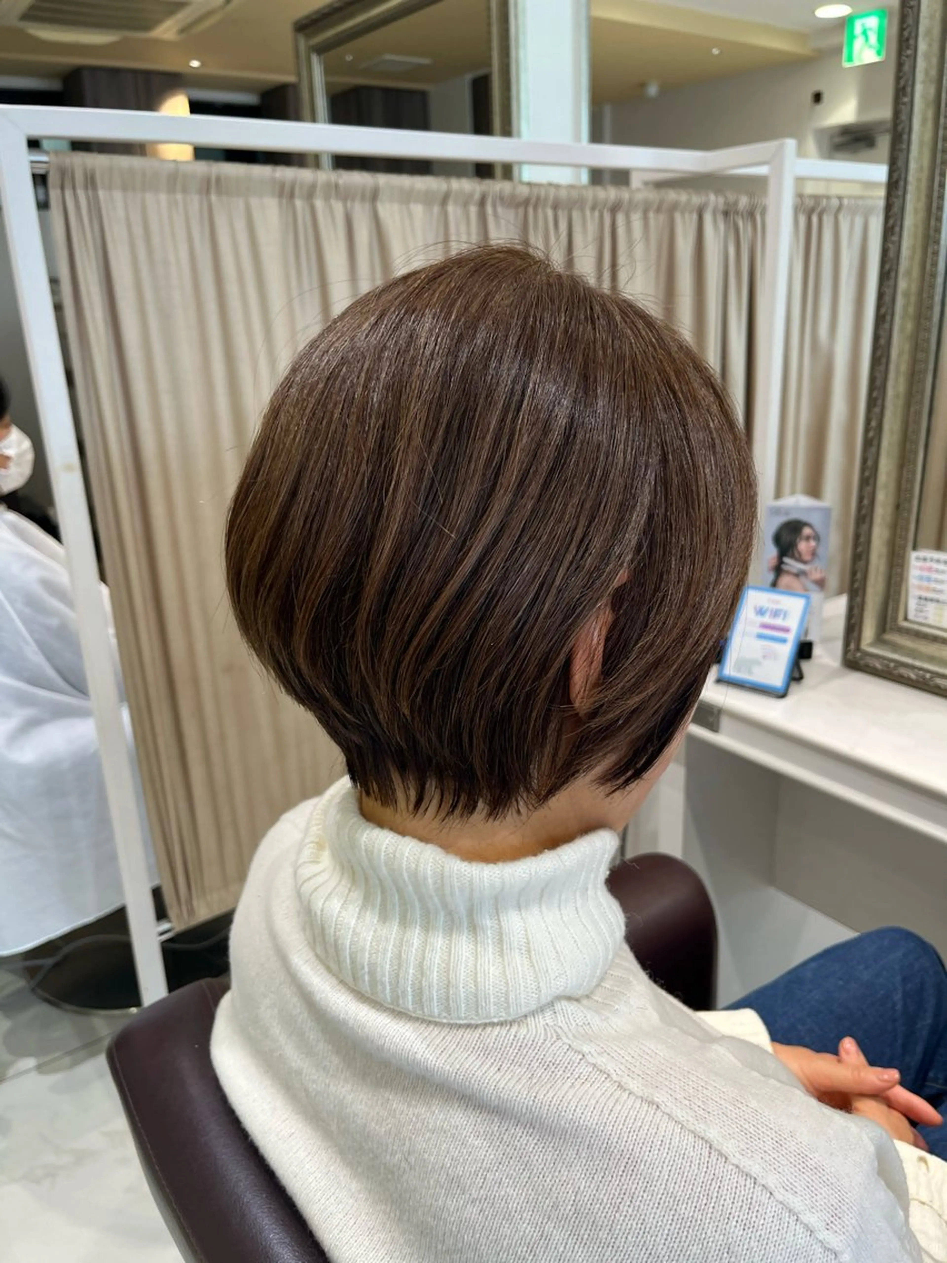ショート カット 佐々木 拓海のヘアスタイル