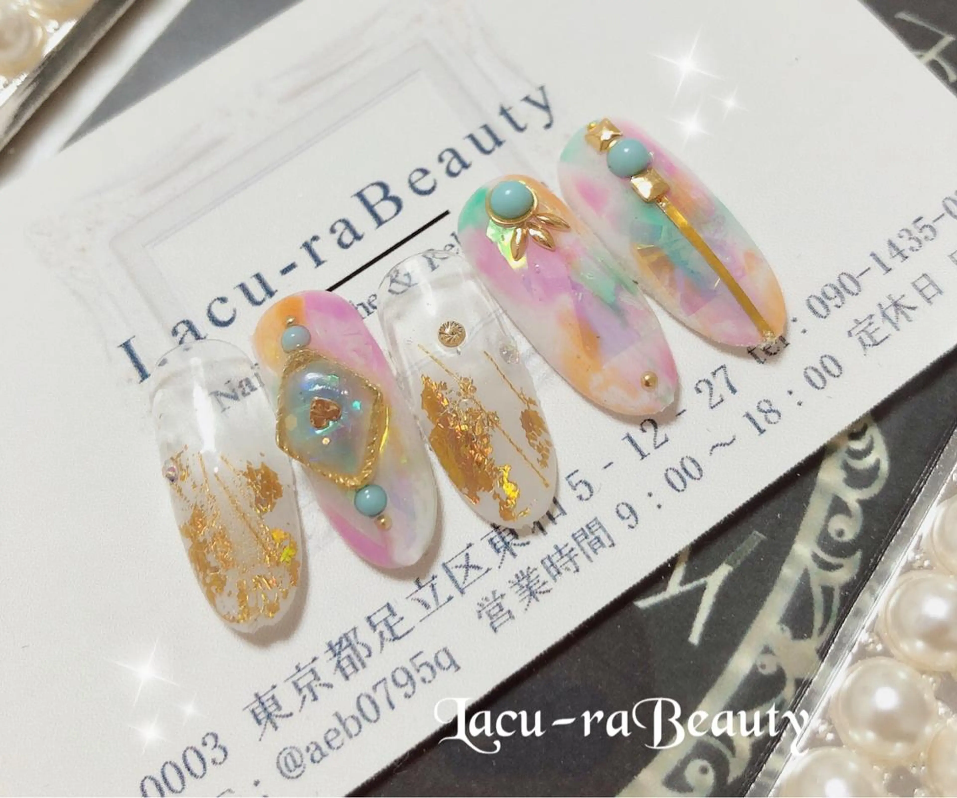 ネイル 小顔と腸の専門店 ラクーラビューティのエステ・リラクイメージ