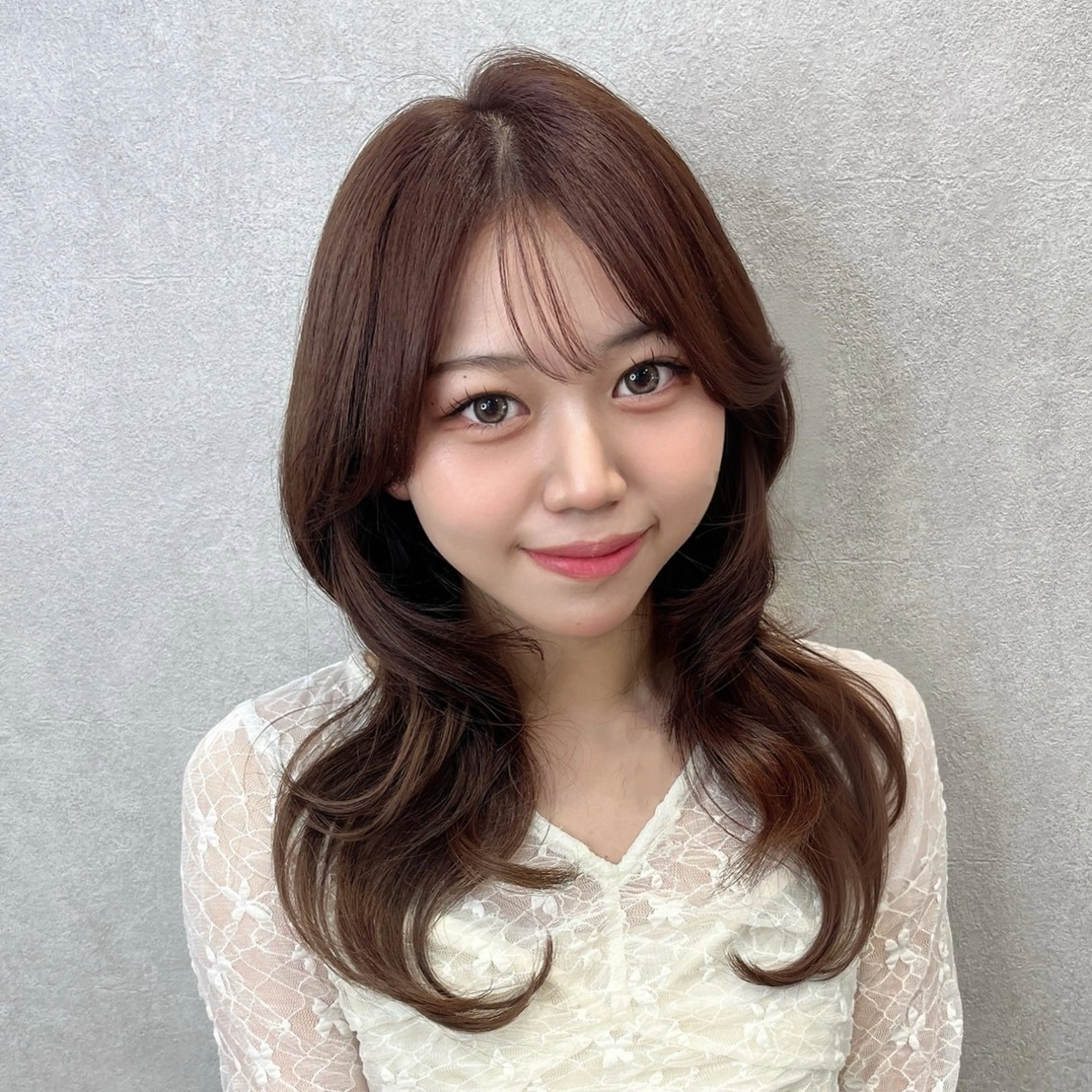 💛人気ＮＯ.２✨韓国風巻き仕上げ✨カット＋ 透明感たっぷりカラー＋高保湿スチームトリートメント🌷の写真