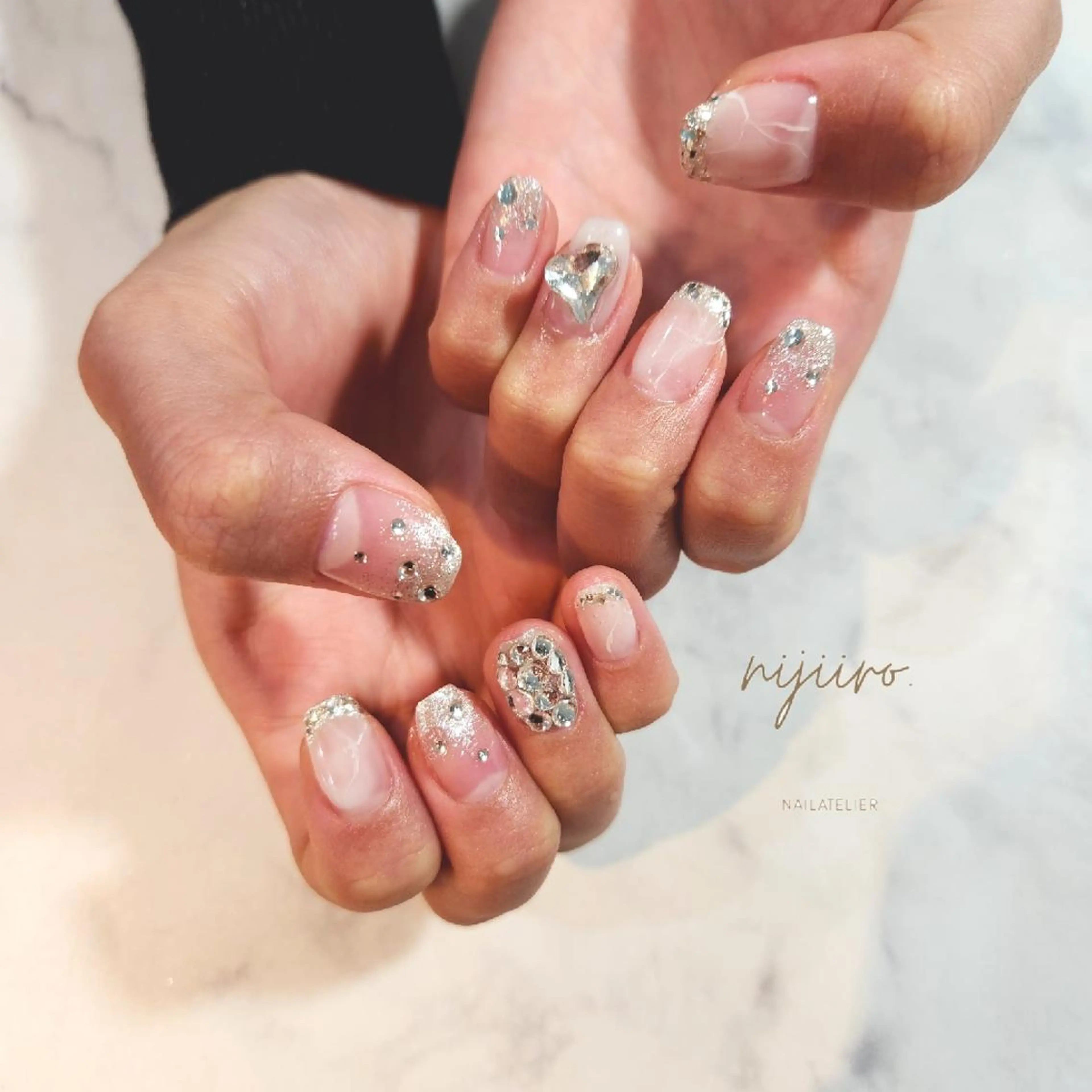 ネイル ハンドネイル nailatelier nijiiro.所属・nijiiro🌈 サトウのネイルデザイン