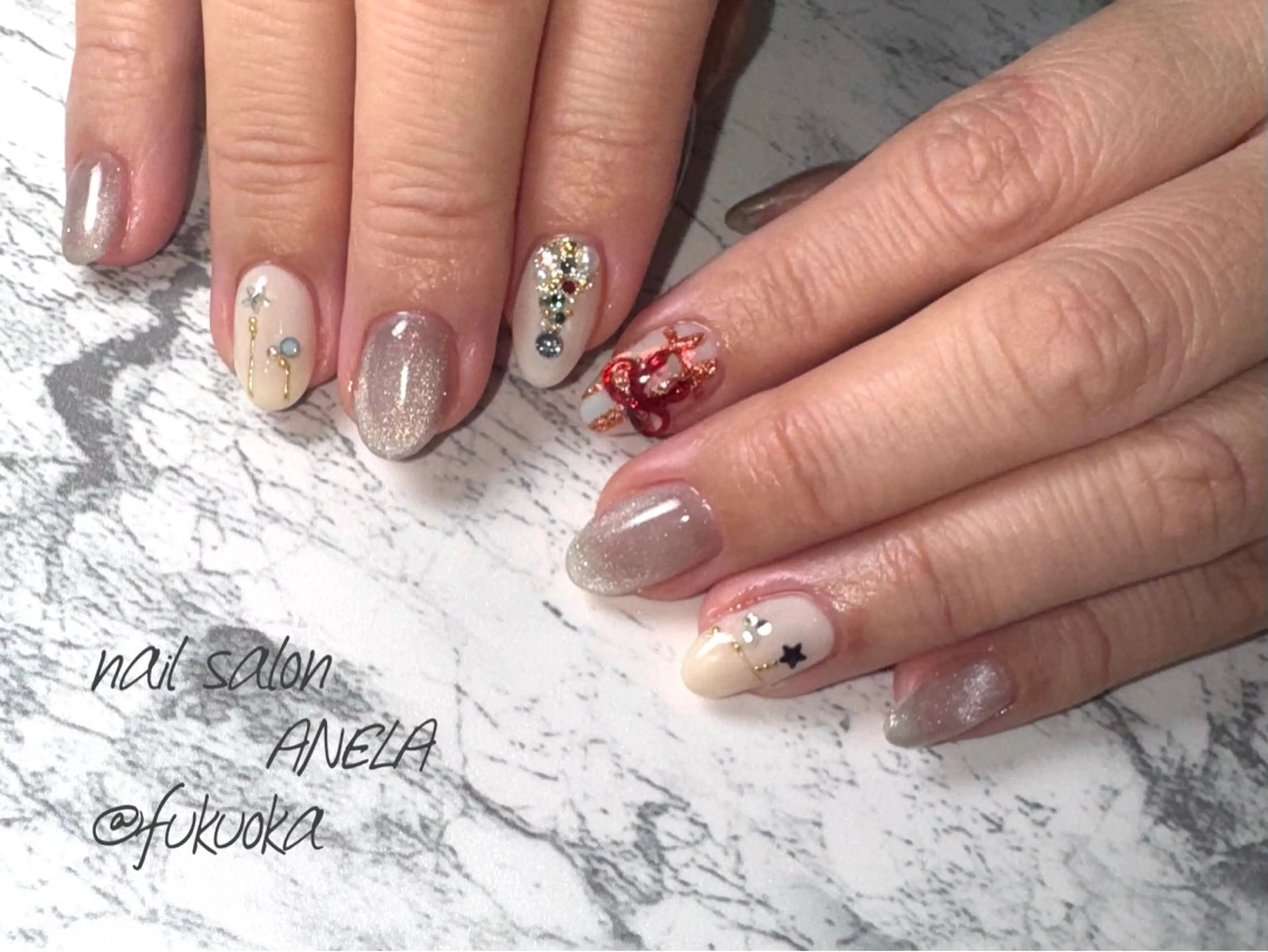 ネイル 冬ネイル クリスマス ハンドネイル nail salon ANELA所属・nail salon ANELA mayaのネイルデザイン