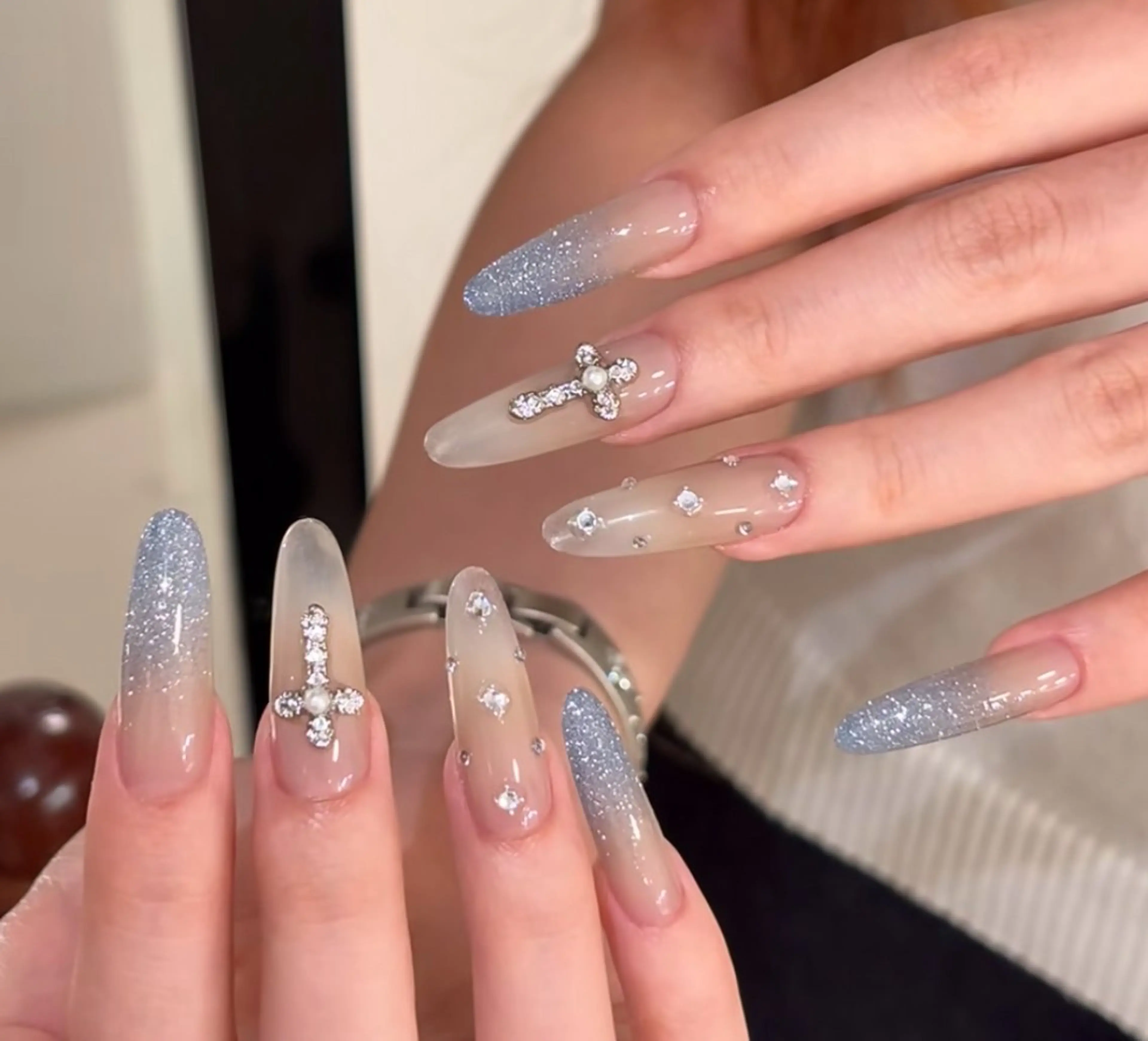 ネイル ハンドネイル 🍑 momo_nailのネイルデザイン