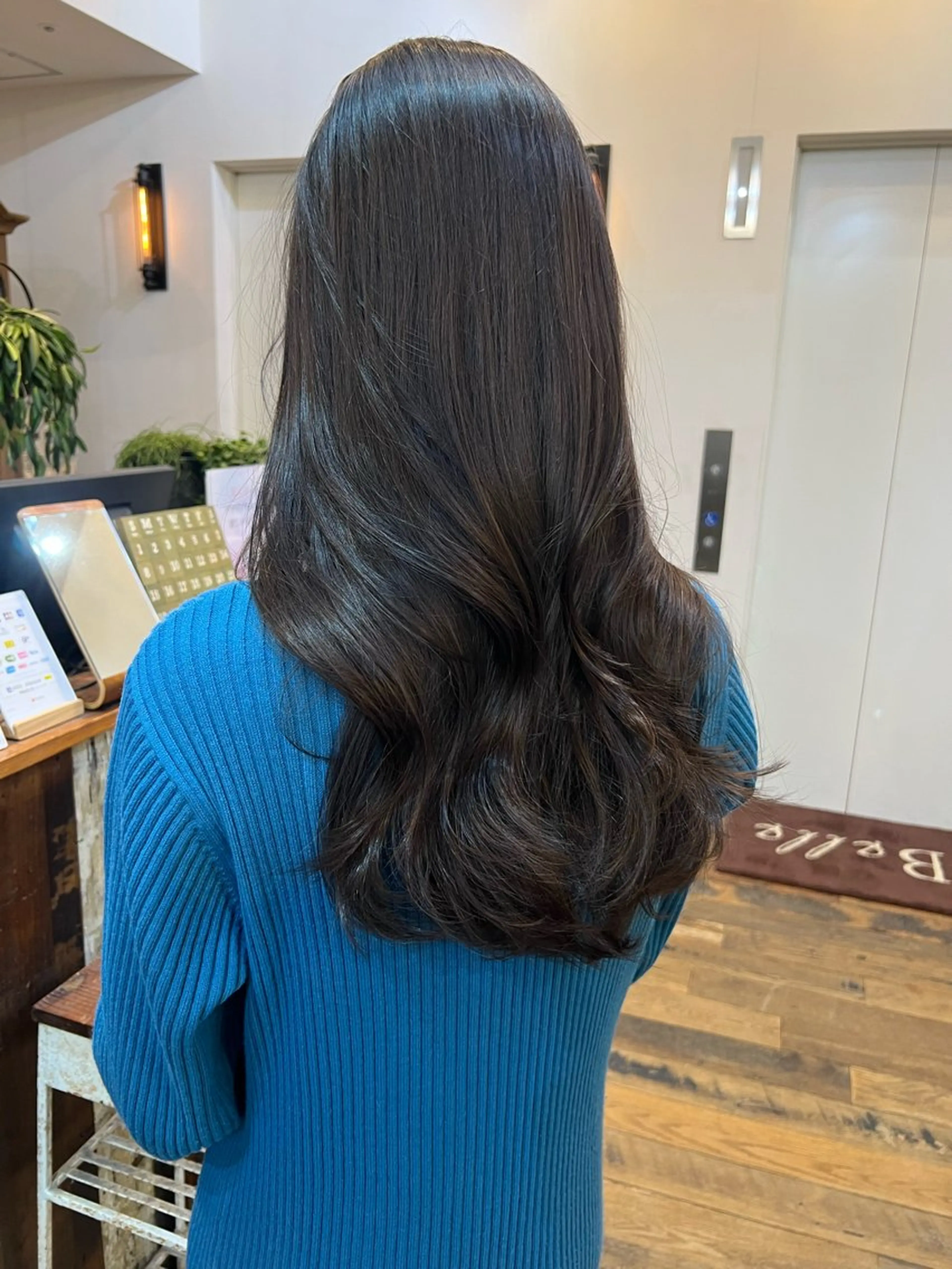 ロング カラー 韓国風ヘア レイヤーカット ロング カット belle   表参道　terrace所属・抜きっぱなしブロンド /ハイトーン/カナタのヘアスタイル